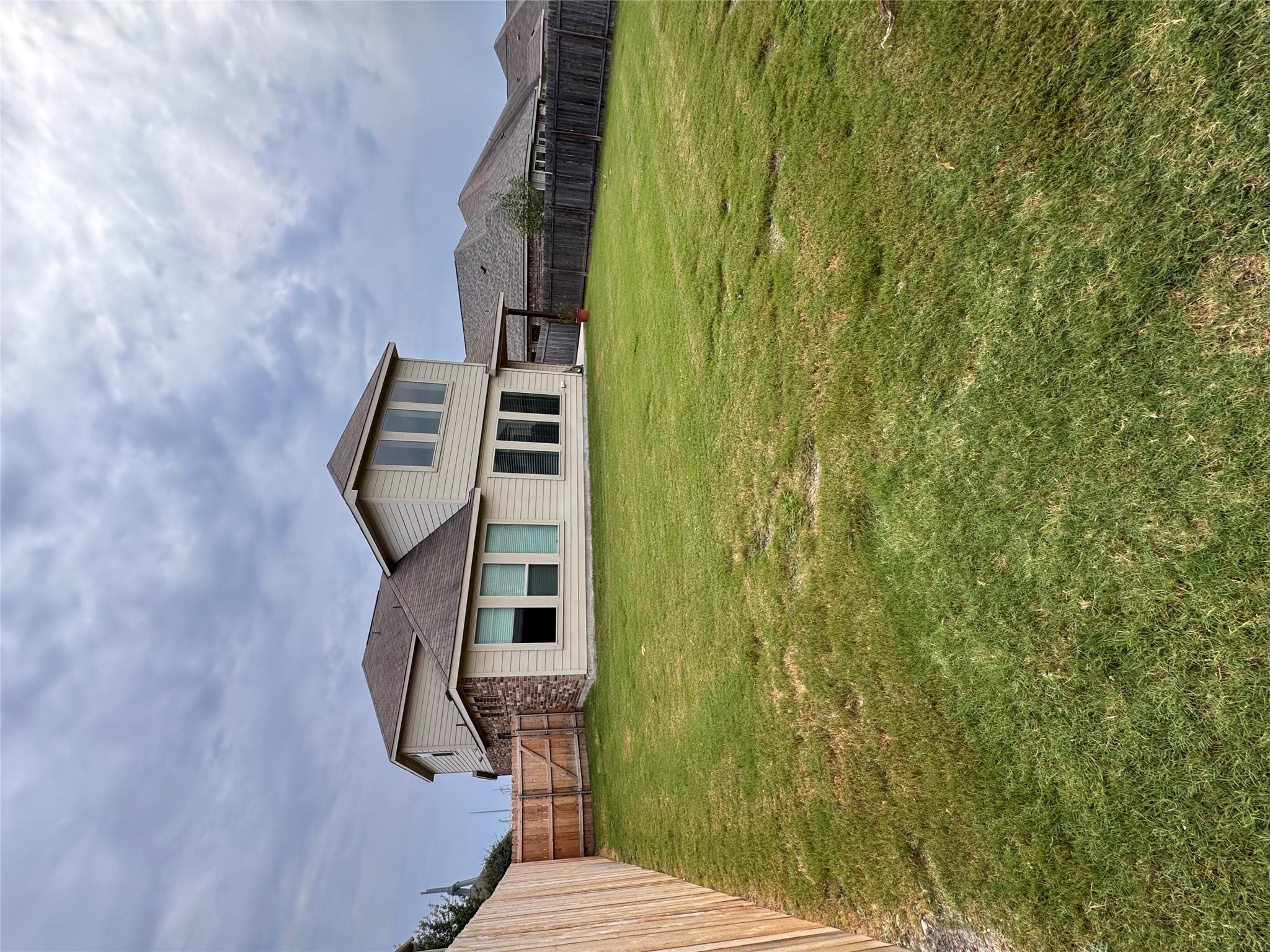 914  Emory Stable Dr, photo 9