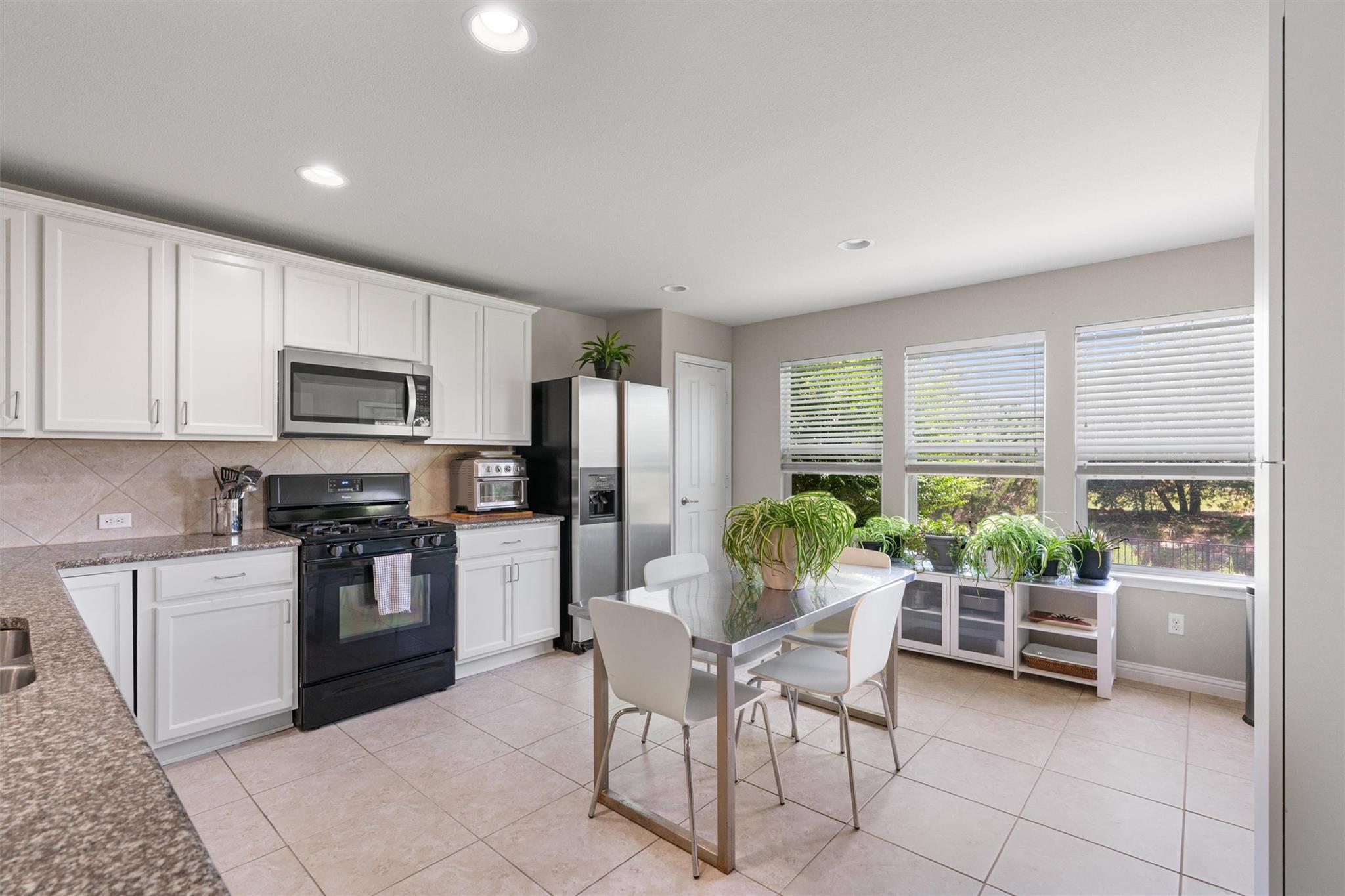 323  Salado Creek Ln, photo 10