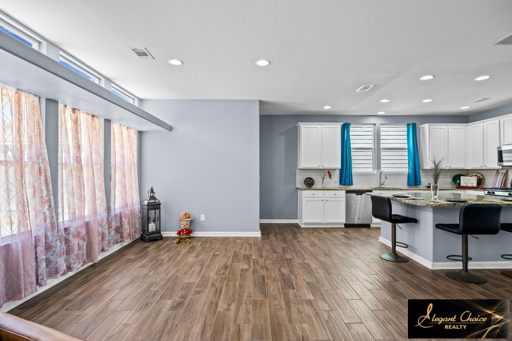 1521  Arbor Knot Dr, photo 8