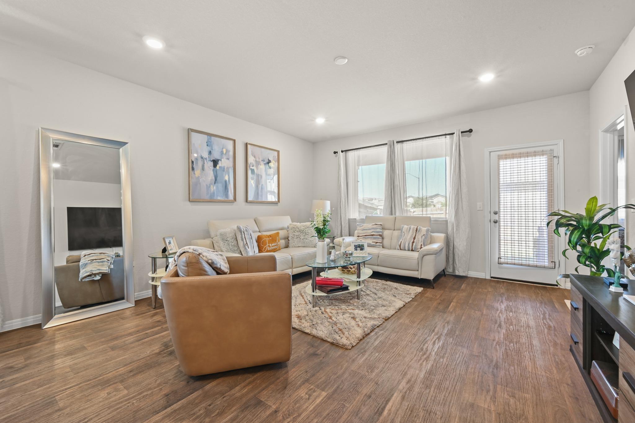 201  Connor Ln, photo 12