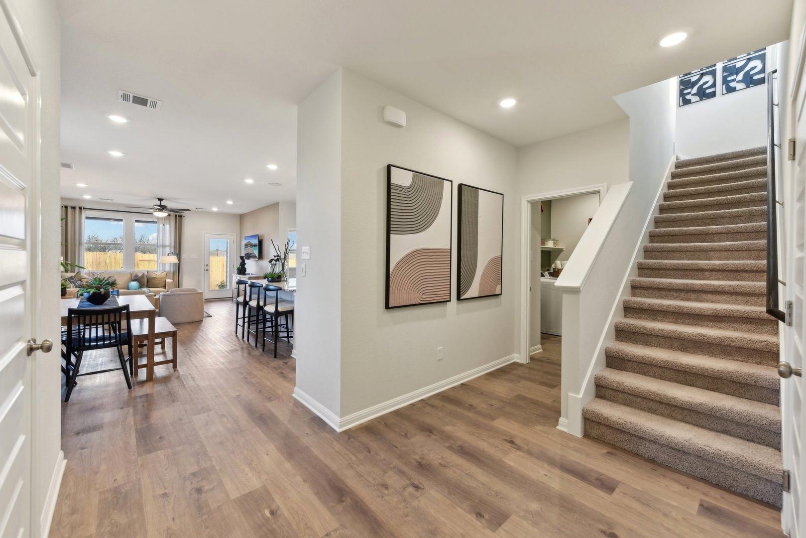 10609  Midnight Sun Dr, photo 2