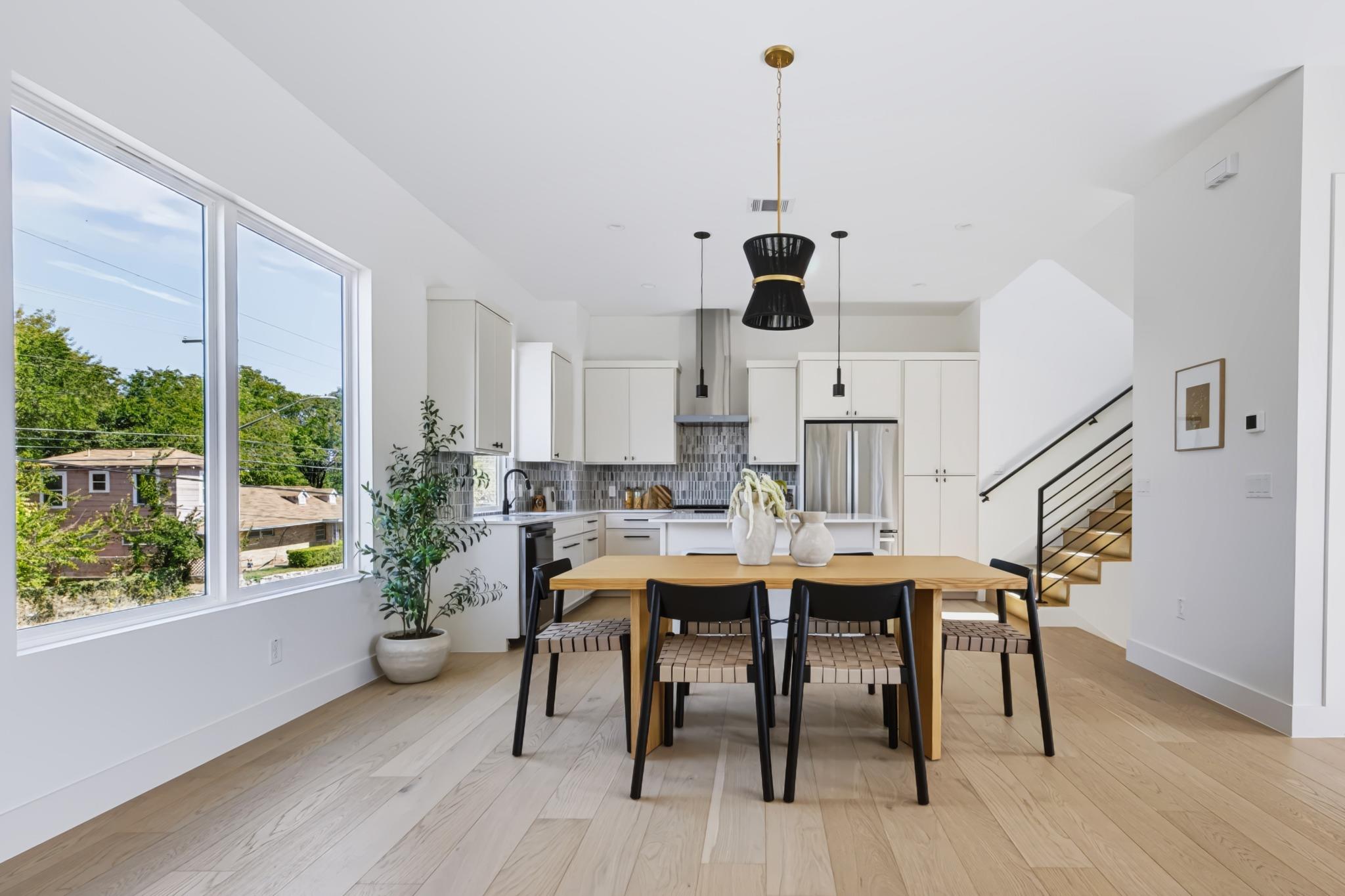 301 N Pleasant Valley Rd  #1, photo 12