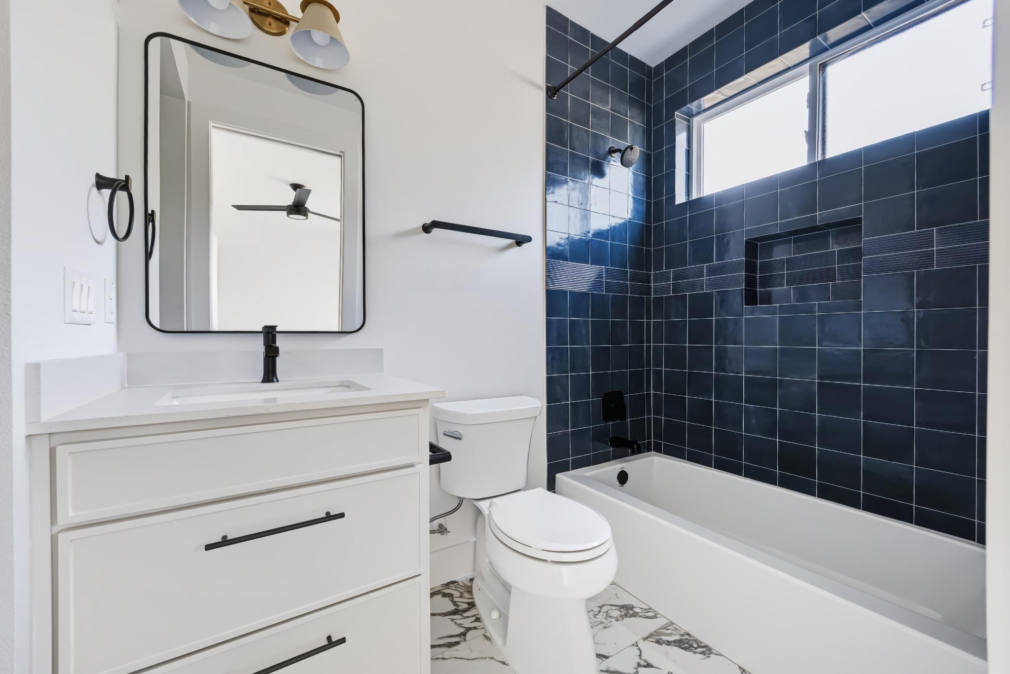 301 N Pleasant Valley Rd  #1, photo 5