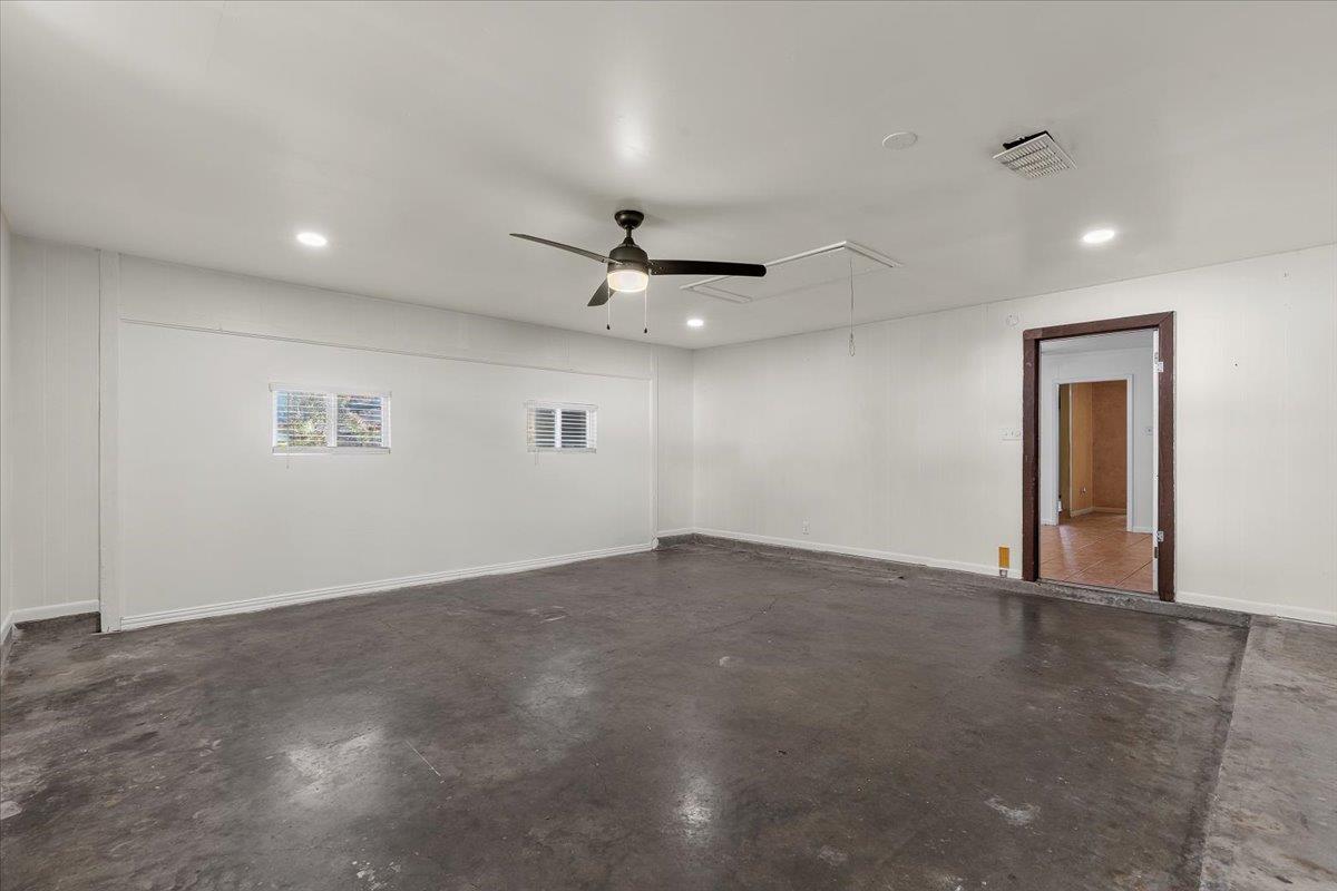 11309  January Dr, photo 12