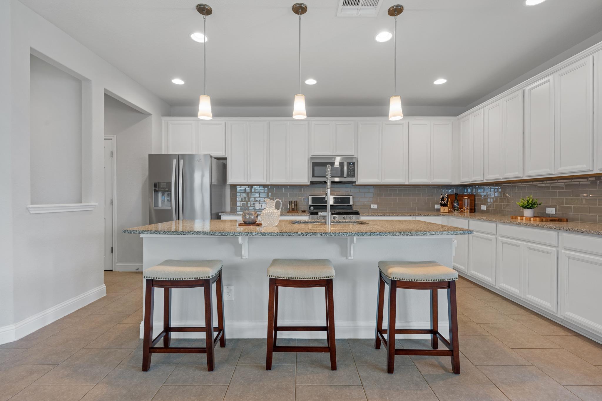 5817  Minerva Cv, photo 8