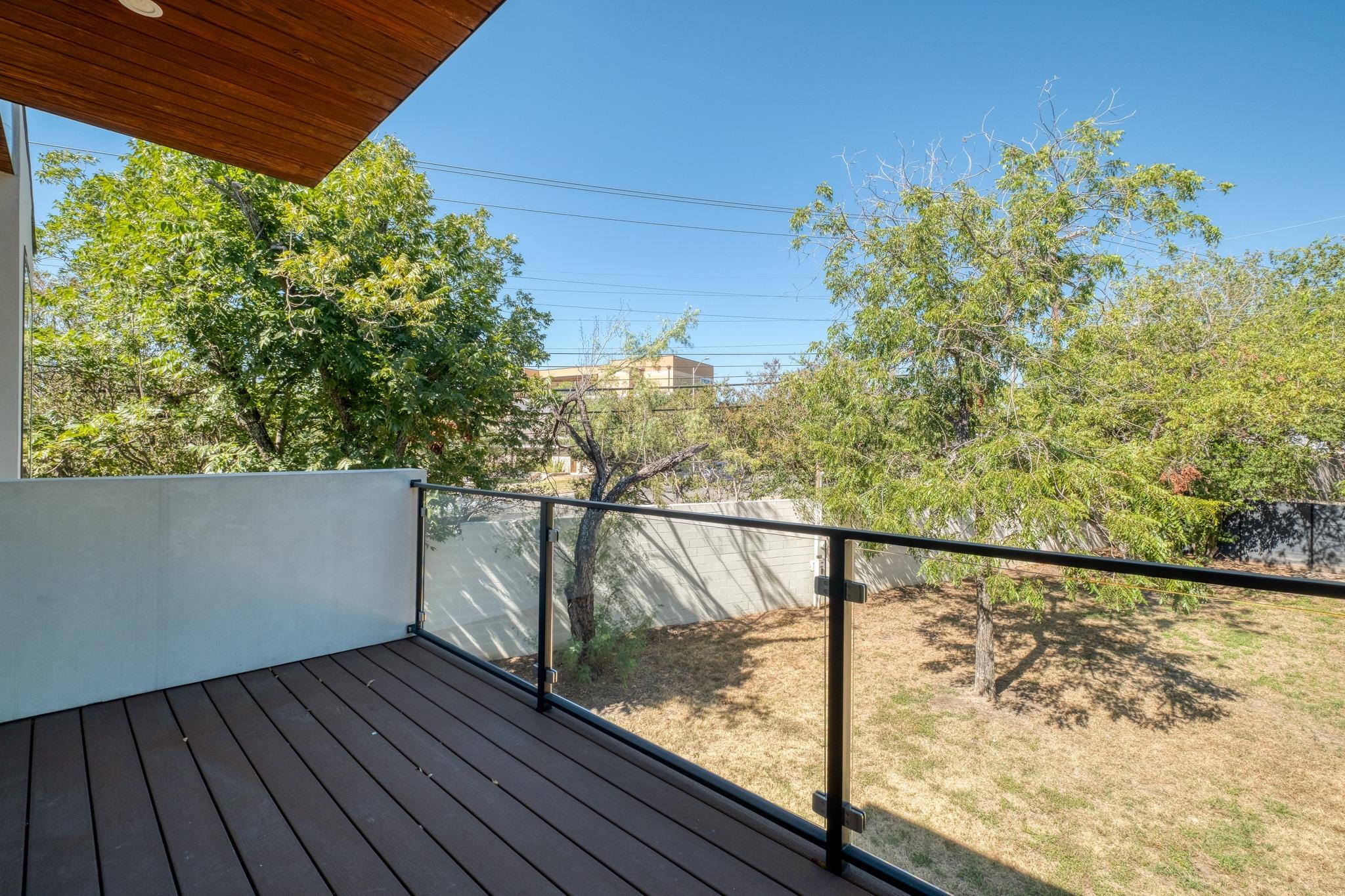 5700  LOUISE Ln, photo 5