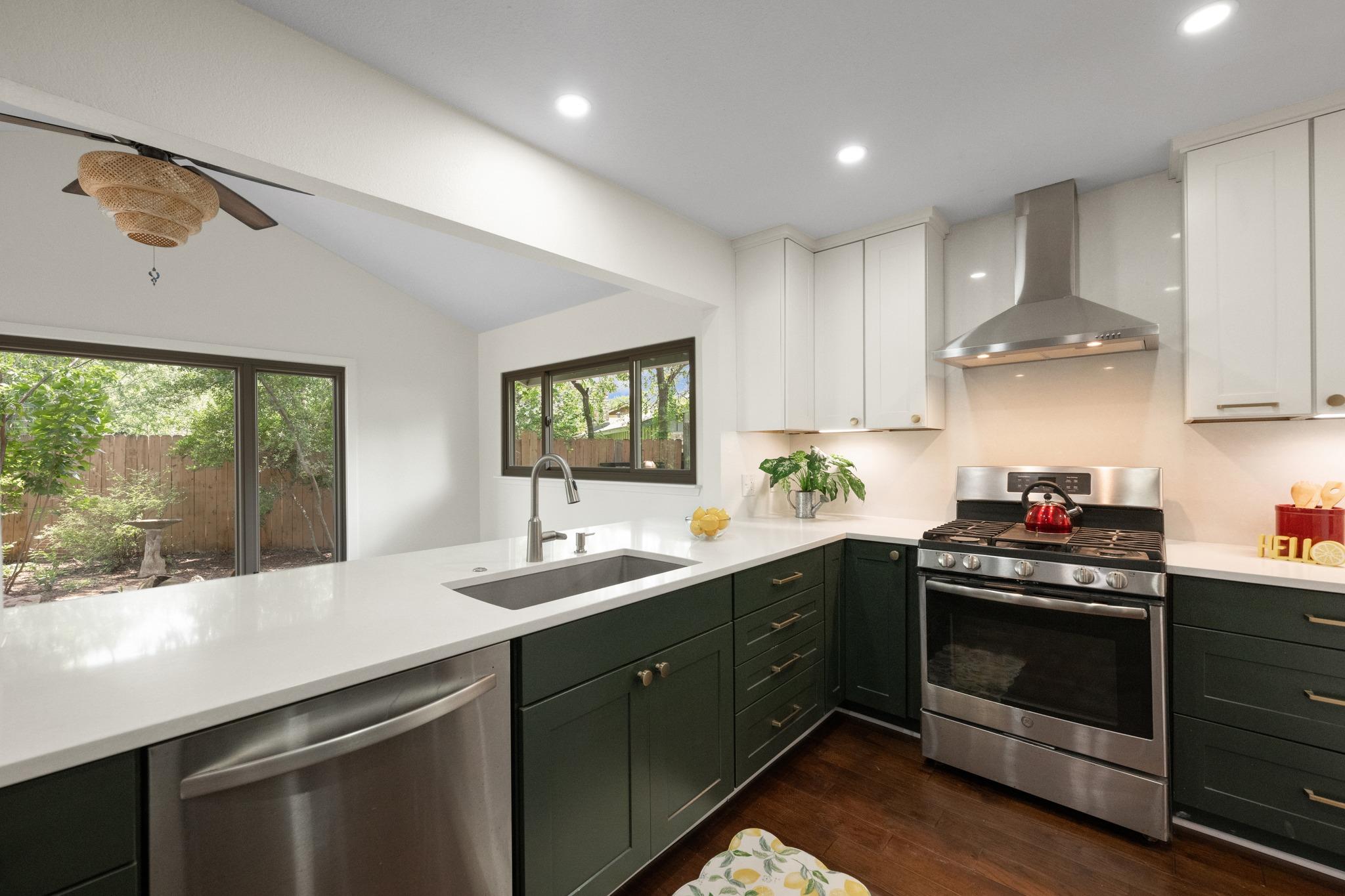 5109  Fort Mason Dr, photo 4