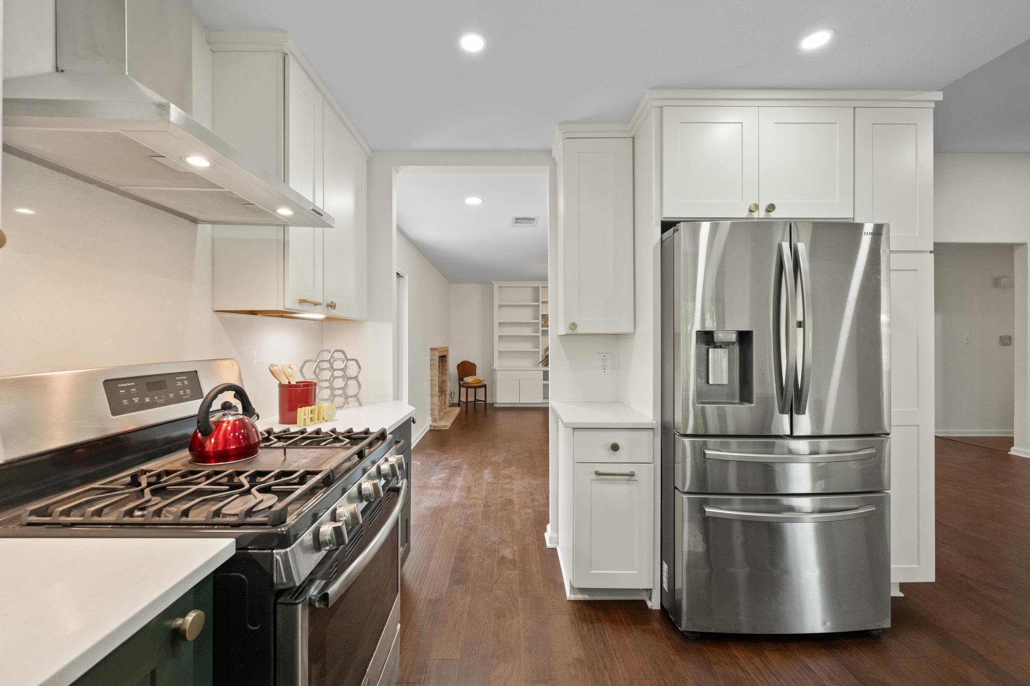 5109  Fort Mason Dr, photo 5