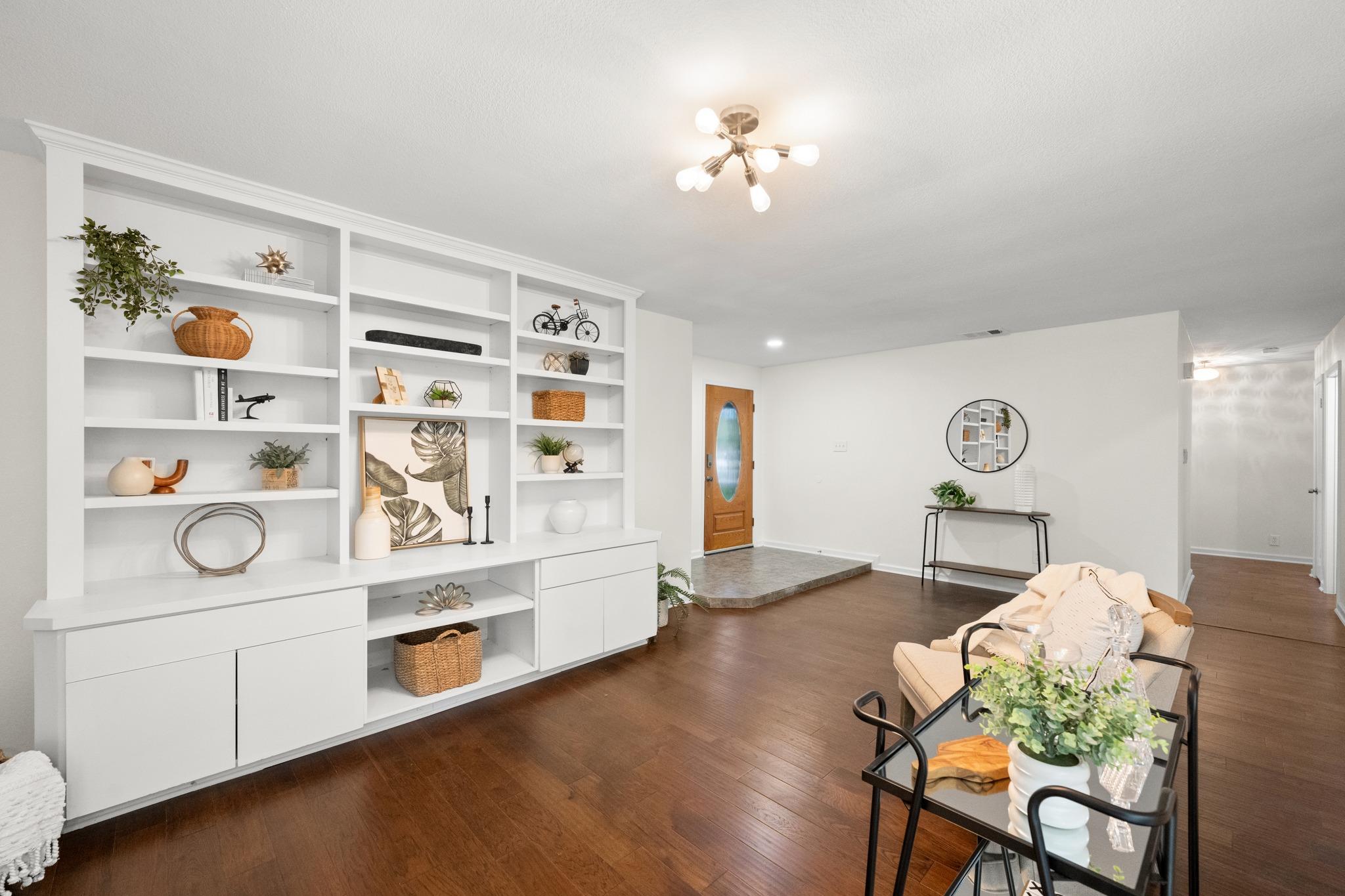 5109  Fort Mason Dr, photo 8