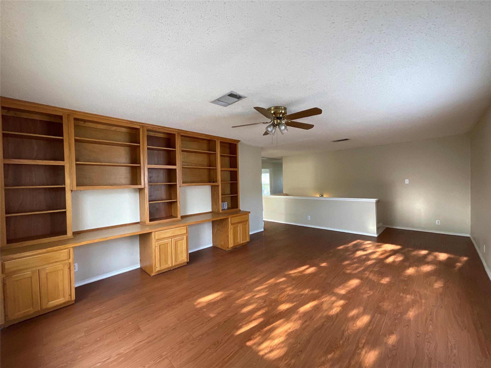 1172  Southern Pl, photo 12
