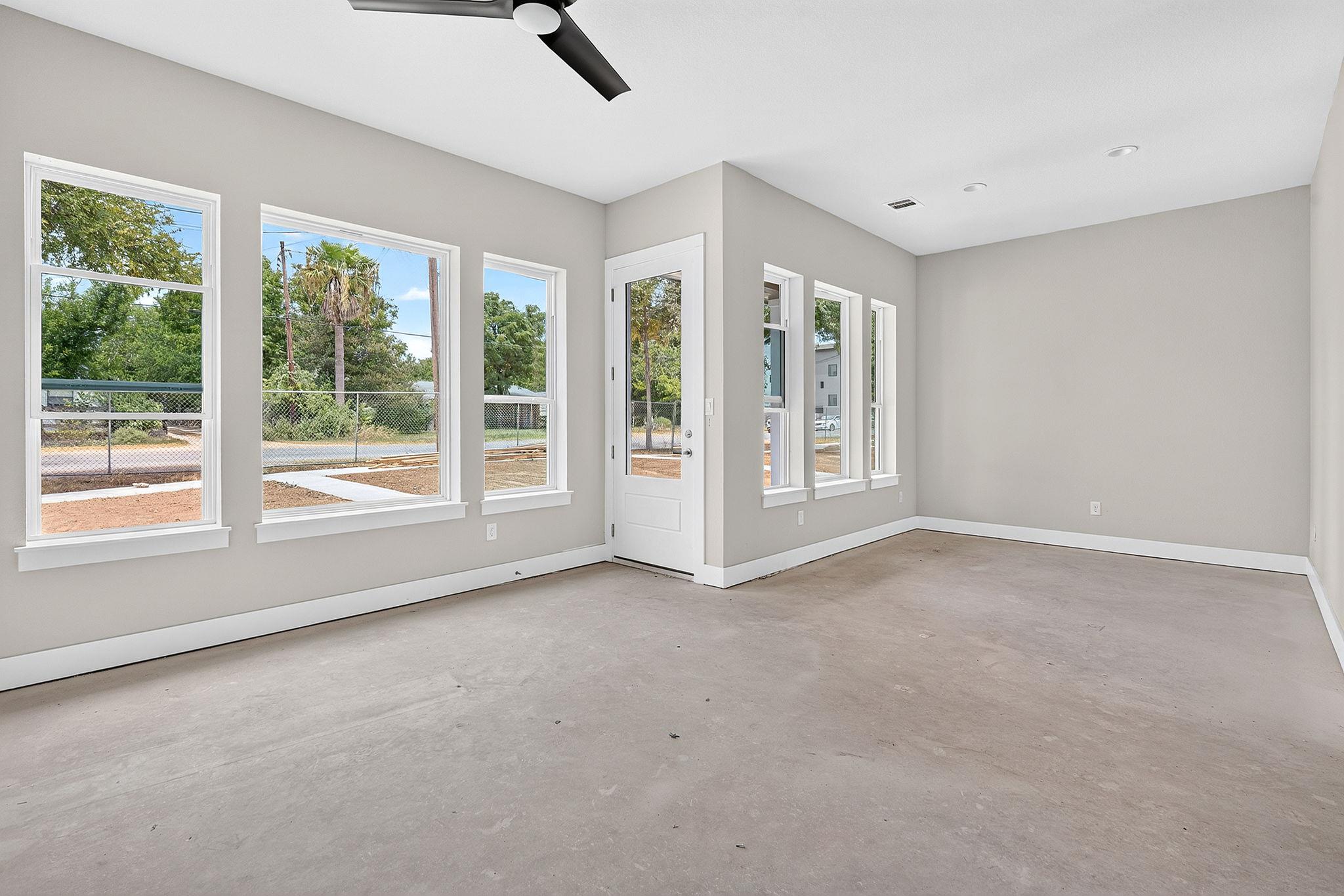 5001  Pecan Springs Rd  #31, photo 11