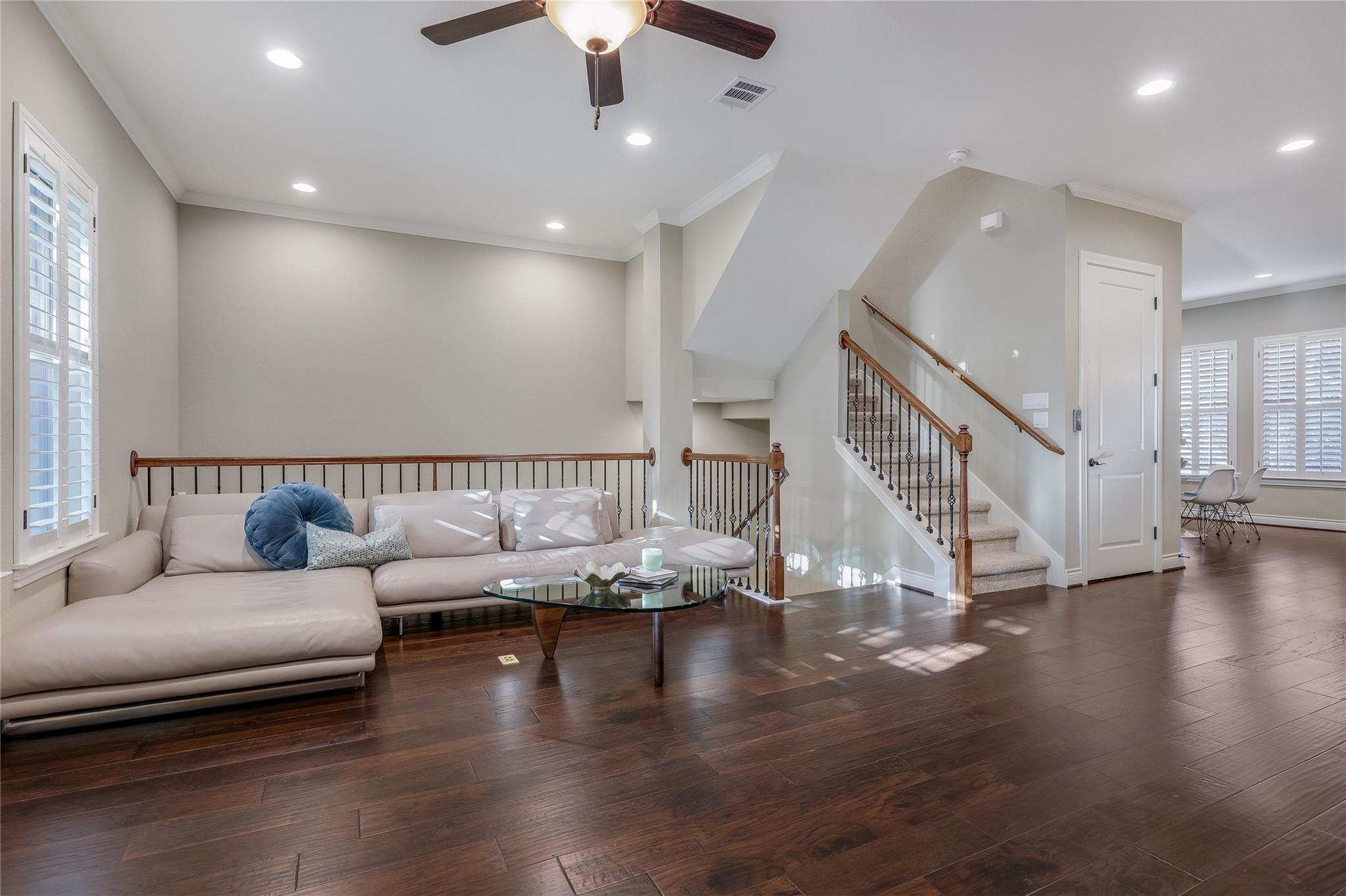1036  Highknoll Ln, photo 11
