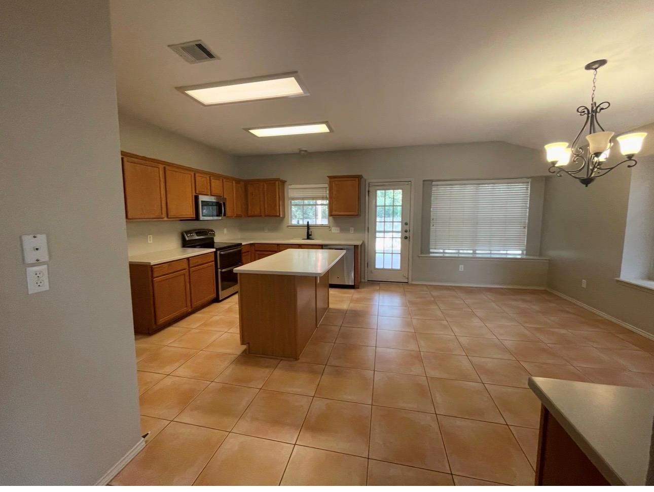 4717  Norman Trl, photo 3