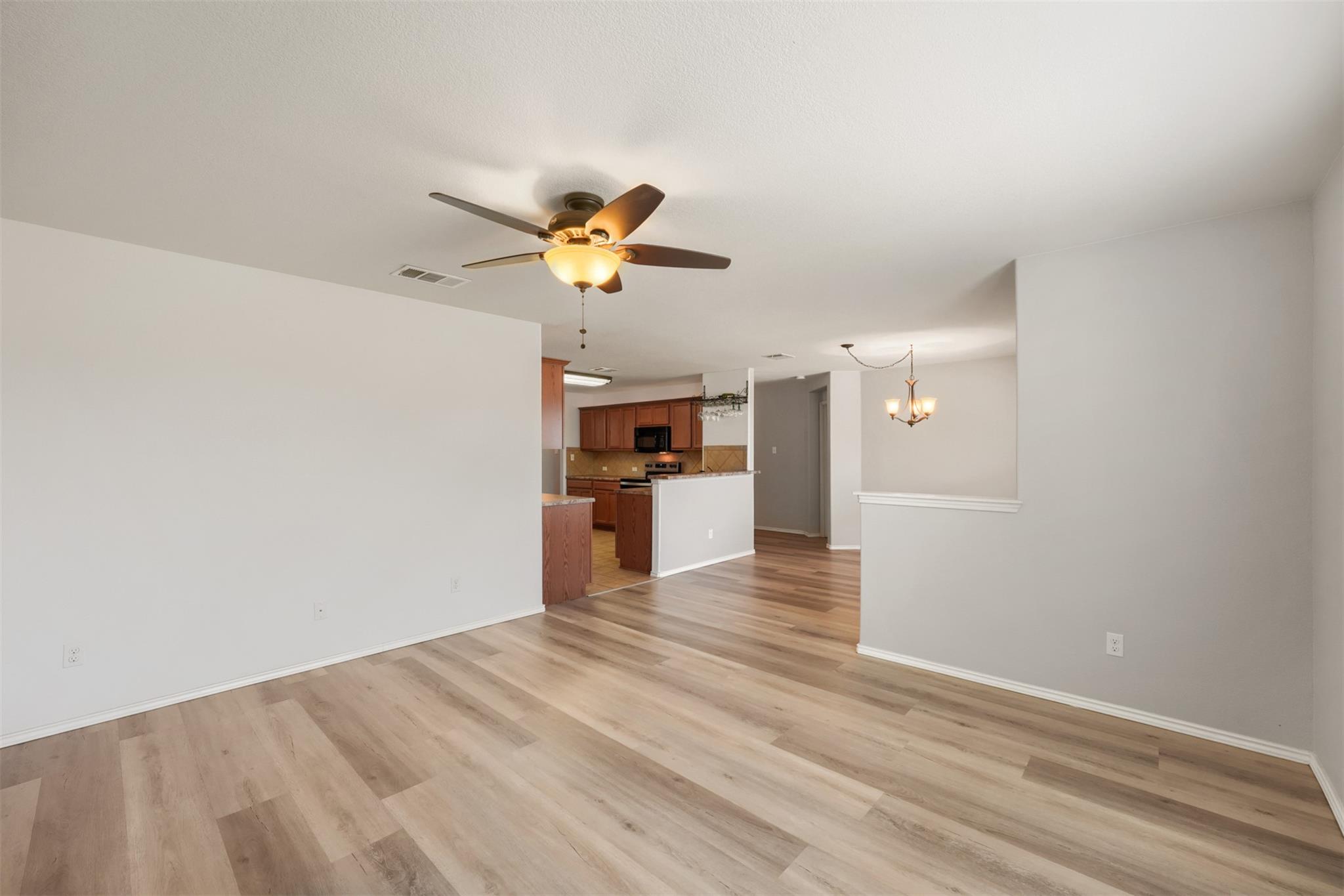 13200  Ring Dr, photo 7