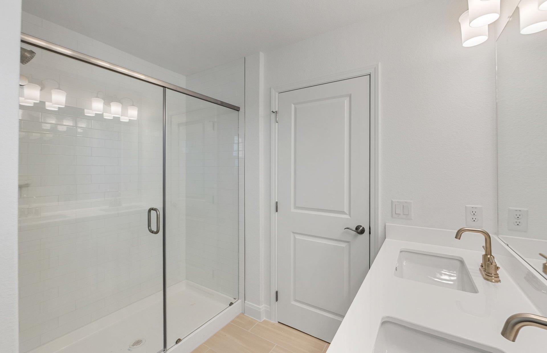 401  Mildred Pr, photo 9