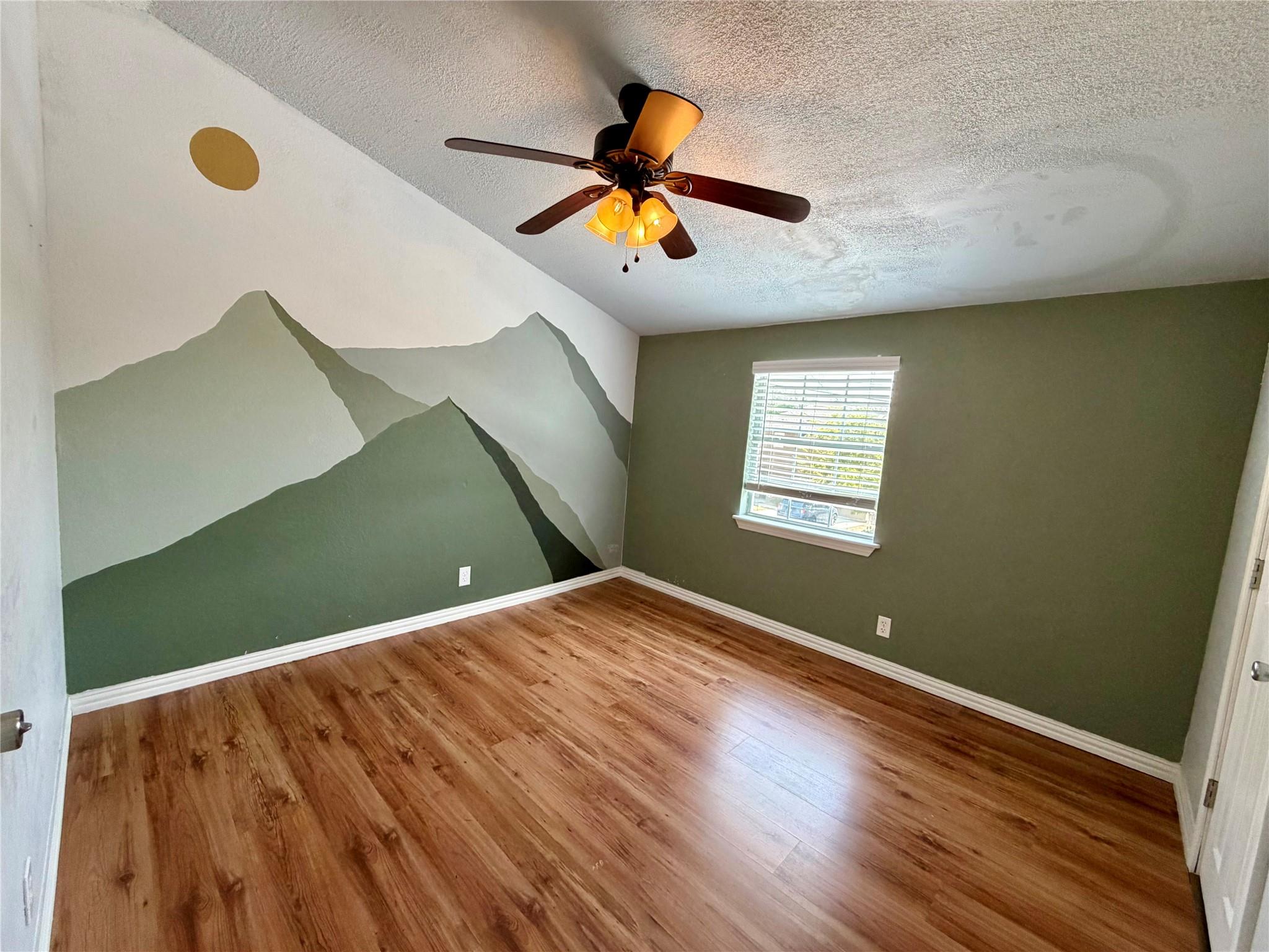 11004  Elm St, photo 5