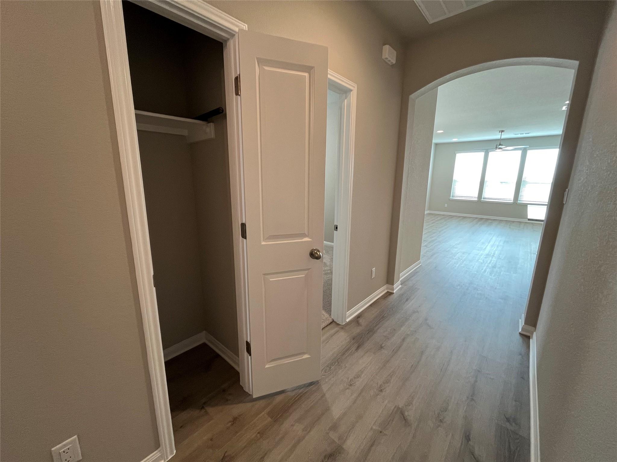 5305 Ovile St photo 12