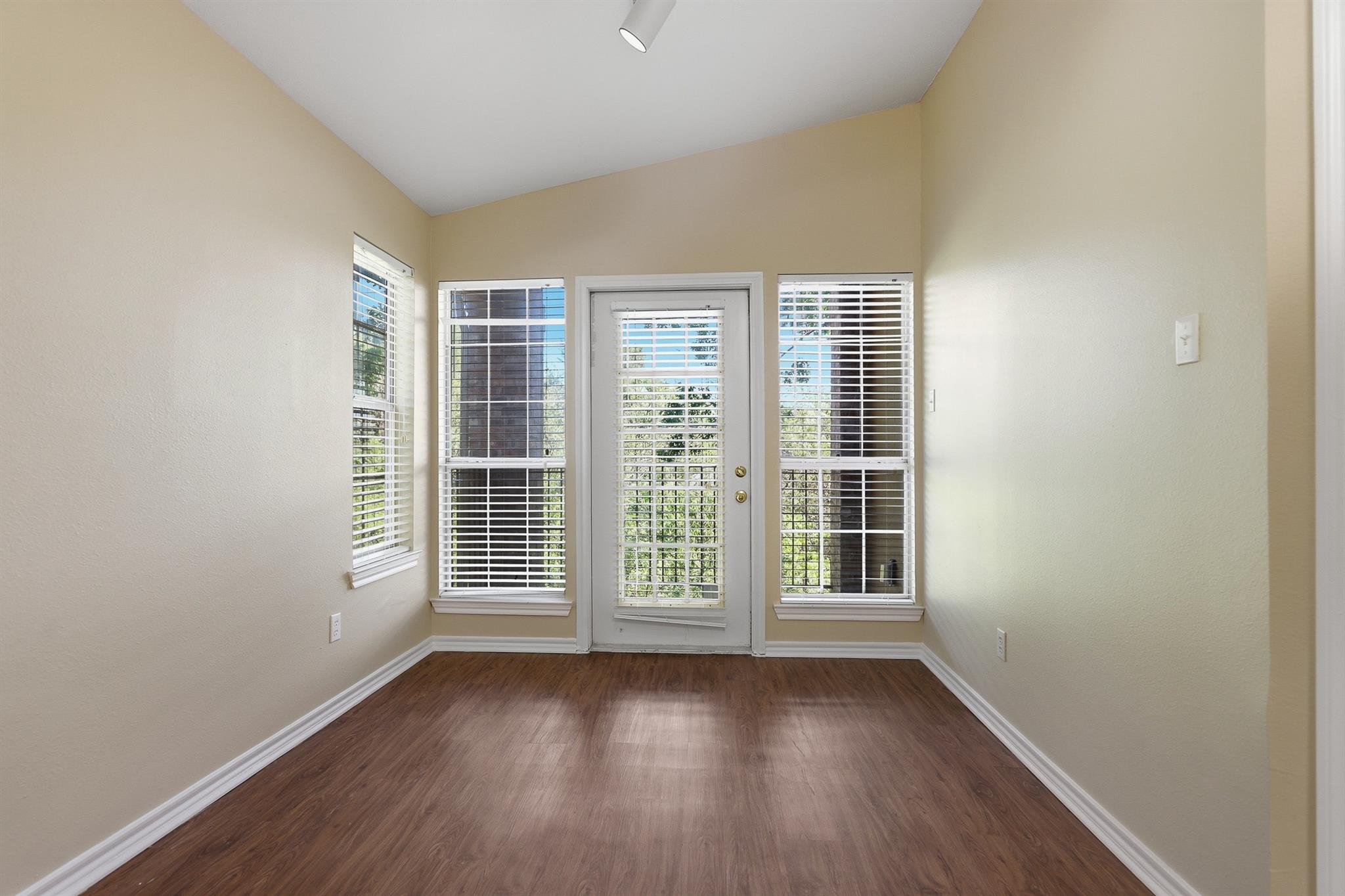 6804 N Capital Of Texas Hwy  #422, photo 7