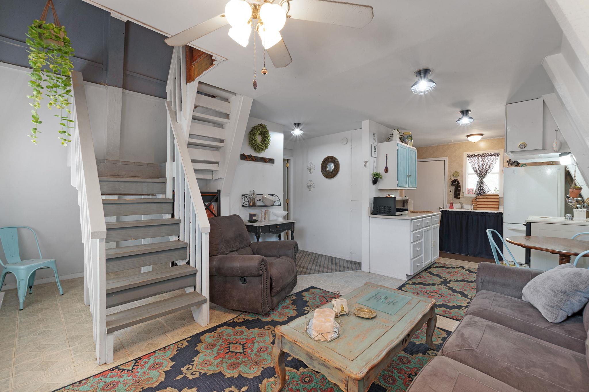 916  Apache Dr, photo 7