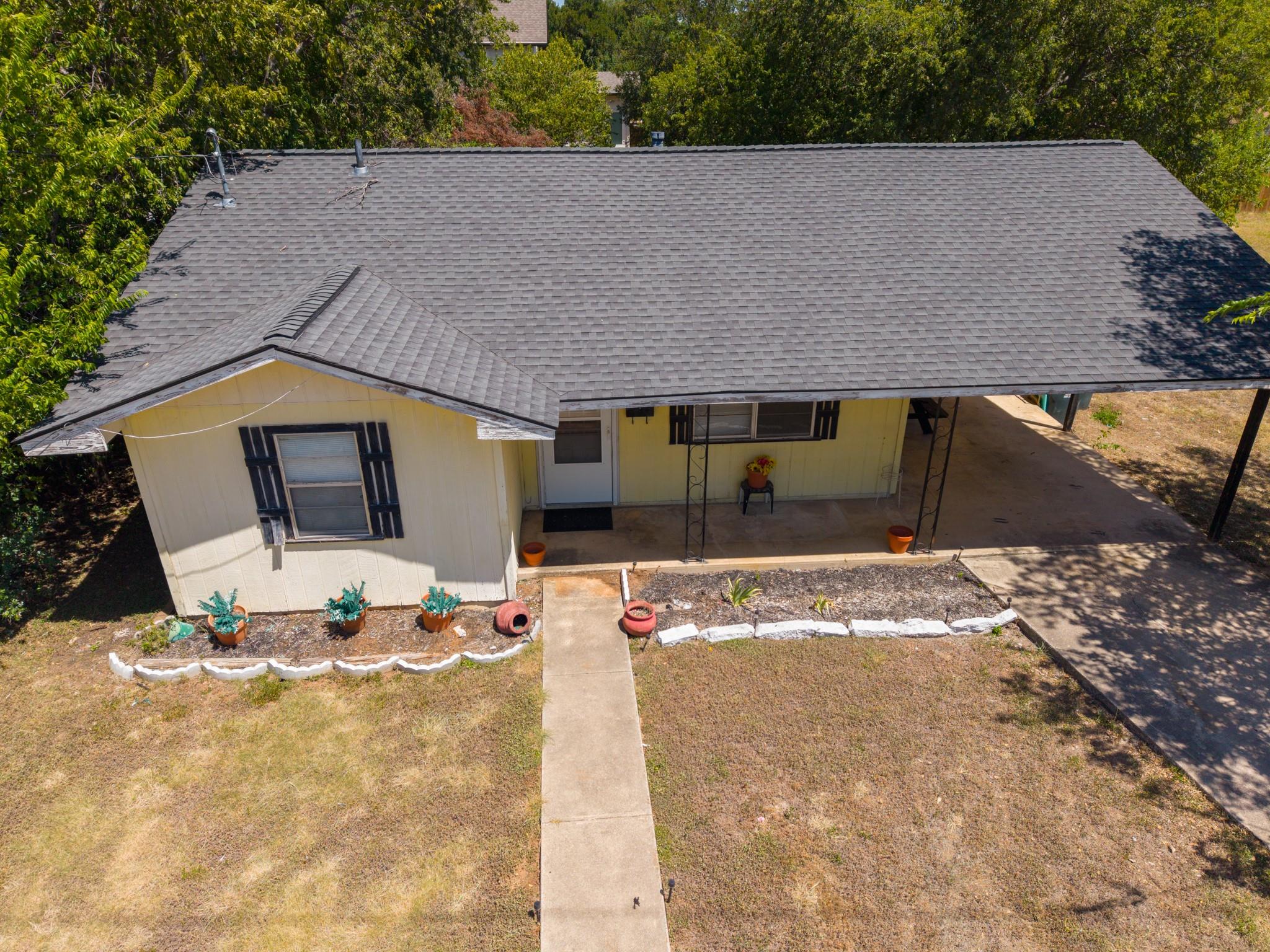 407 W 3rd St, photo 9