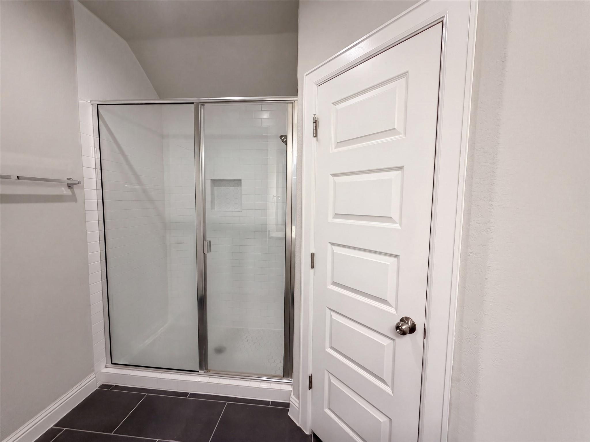 124  Crescent St, photo 11