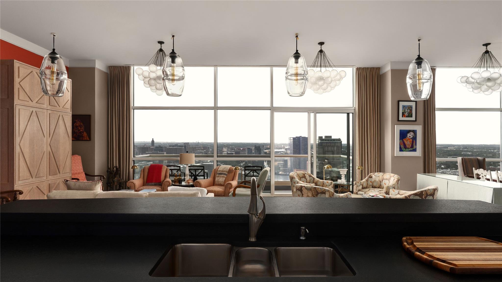 555 E 5th St  #3007, photo 5