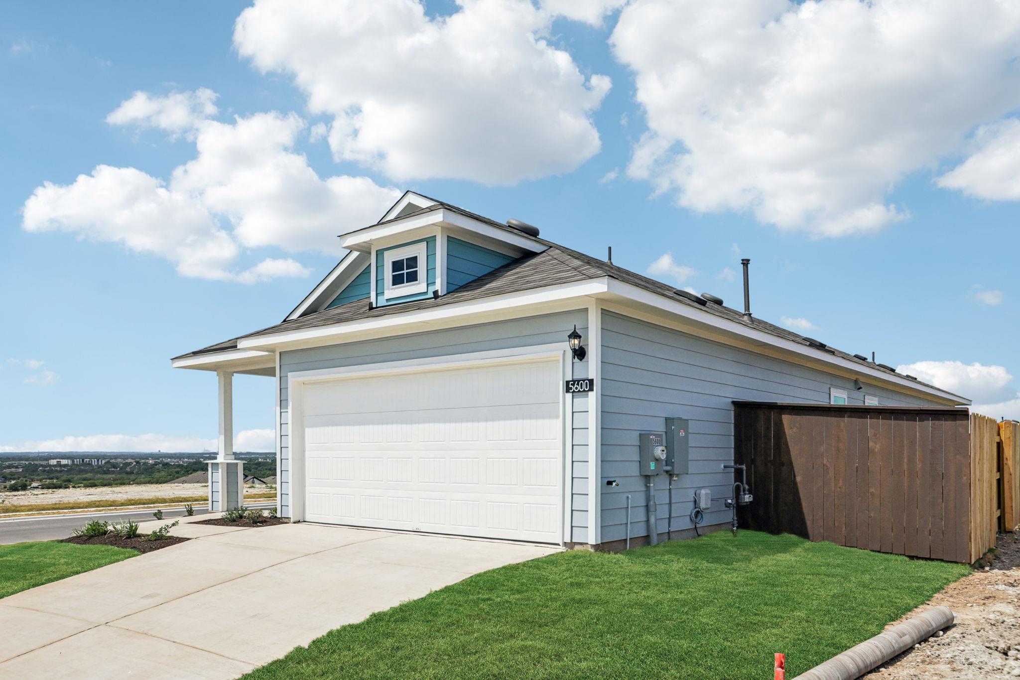 5600  San Pietro Dr, photo 2