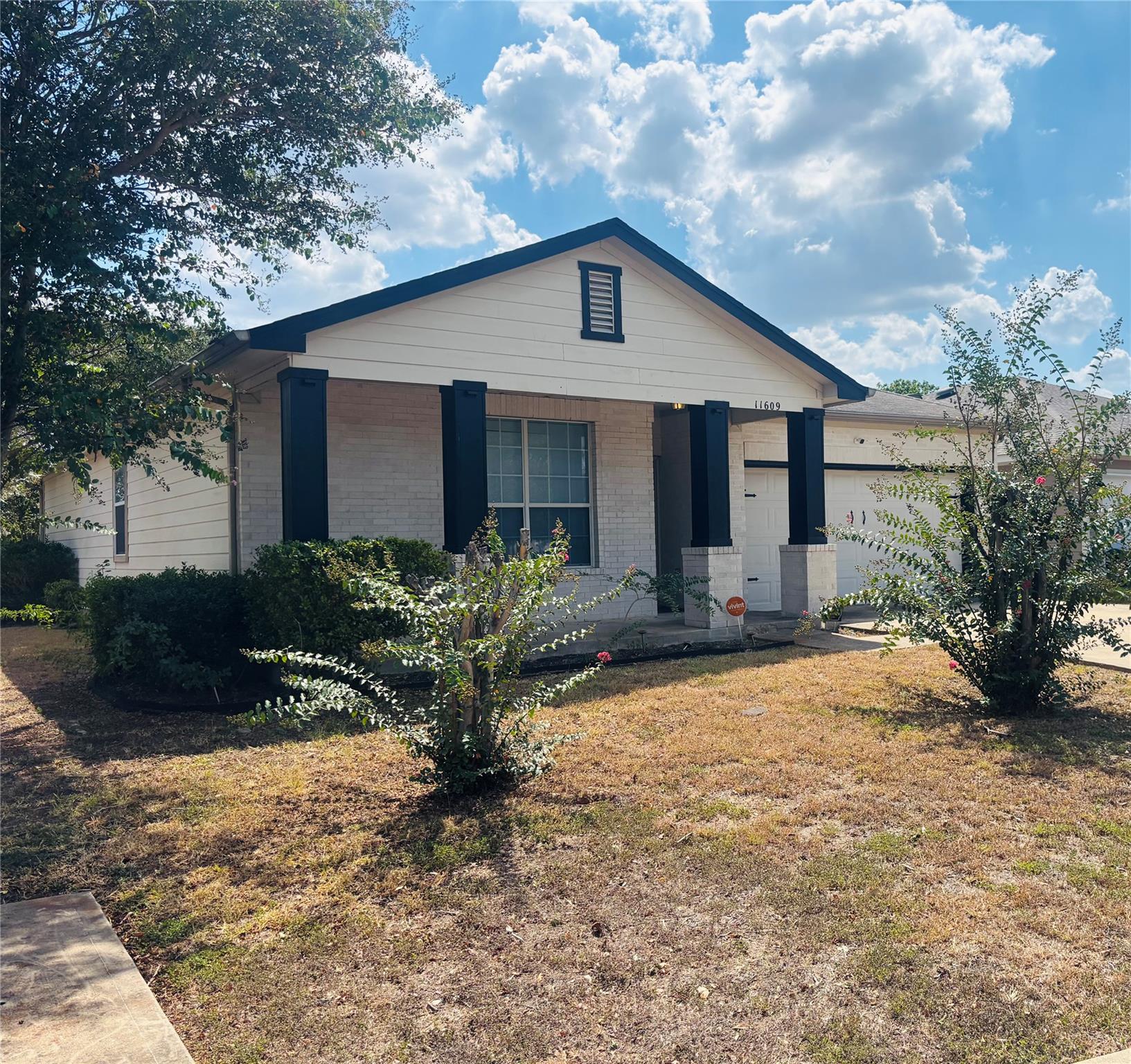 11609  Marshall St, photo 3