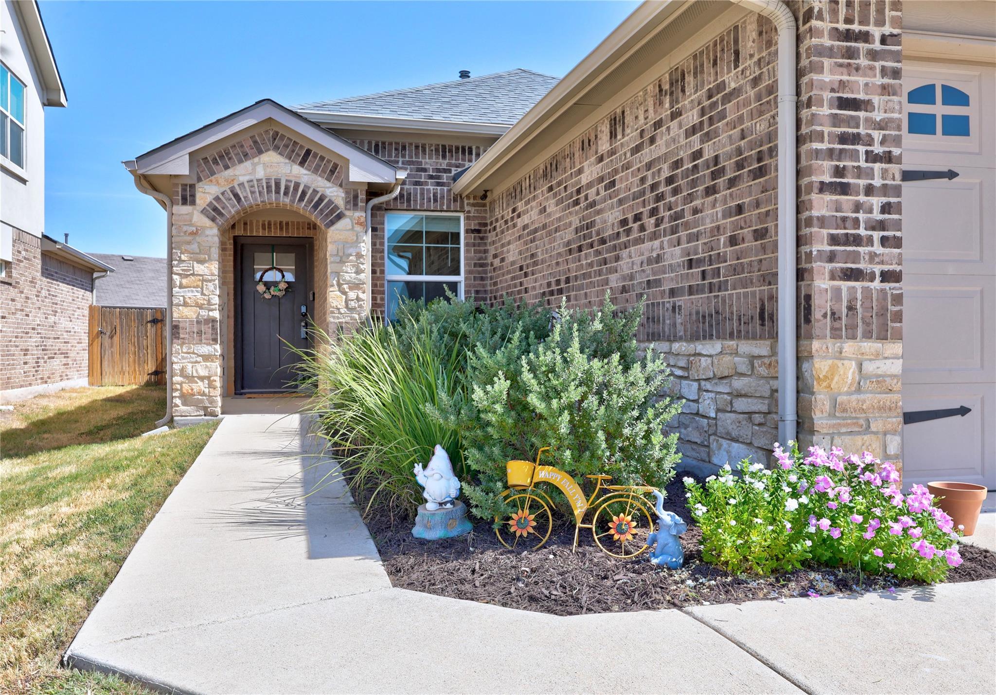 304  Dubina Ave, photo 2