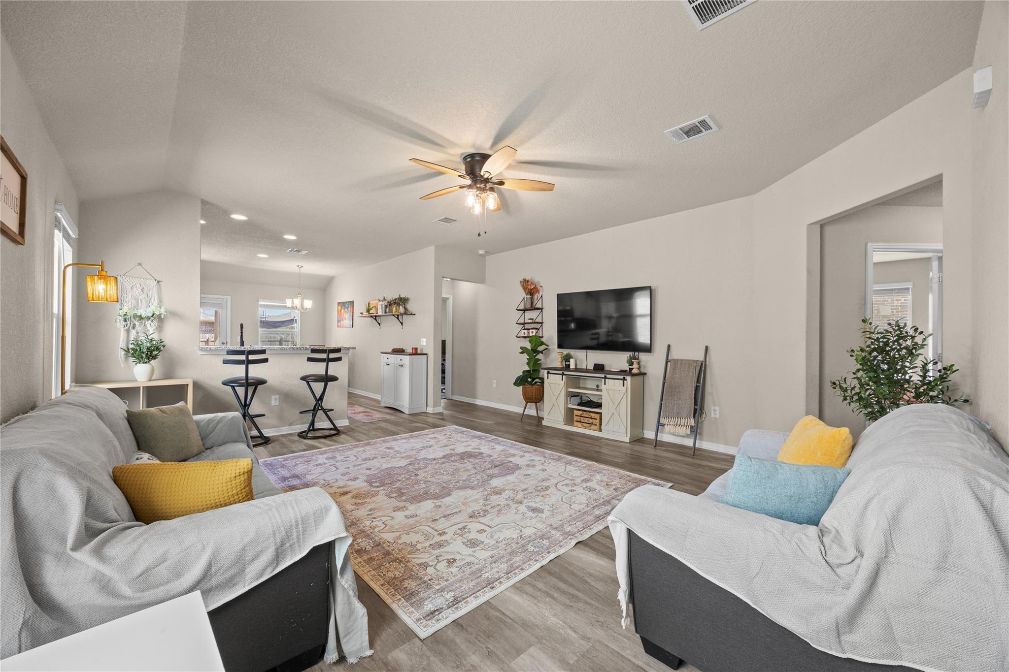 304  Dubina Ave, photo 4