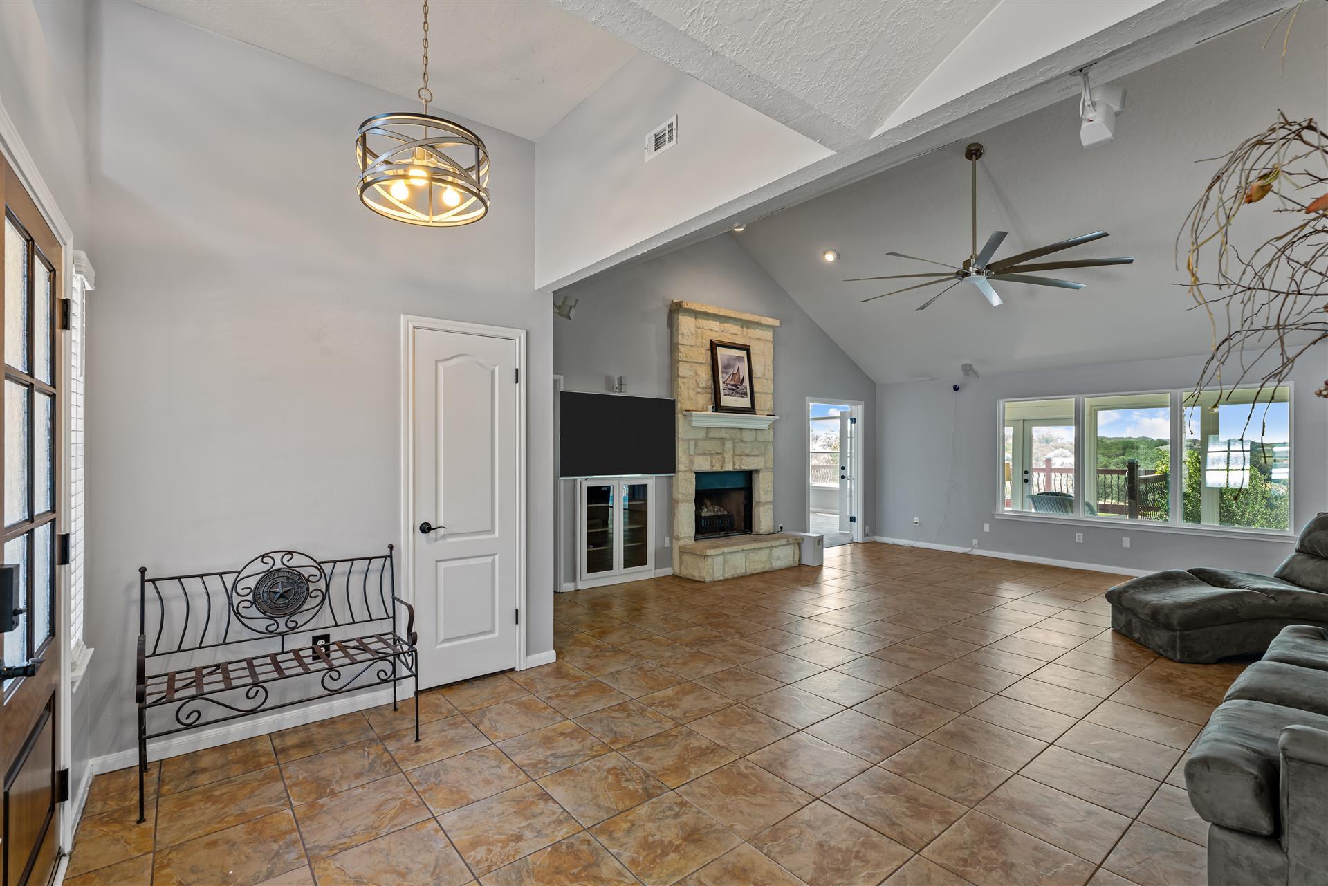 4096  Outpost Trce, photo 4