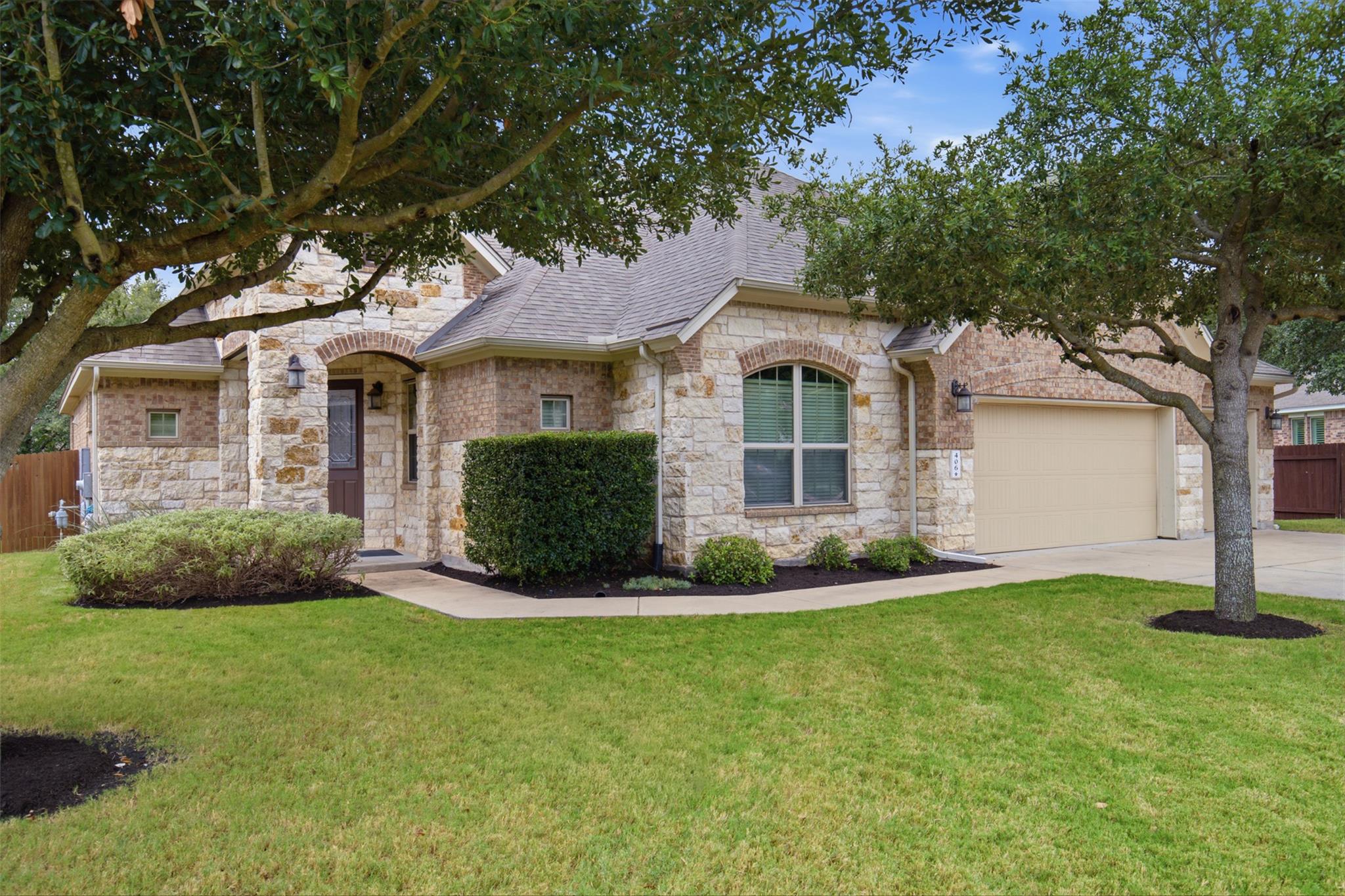 406  Summer Vista Cv, photo 2