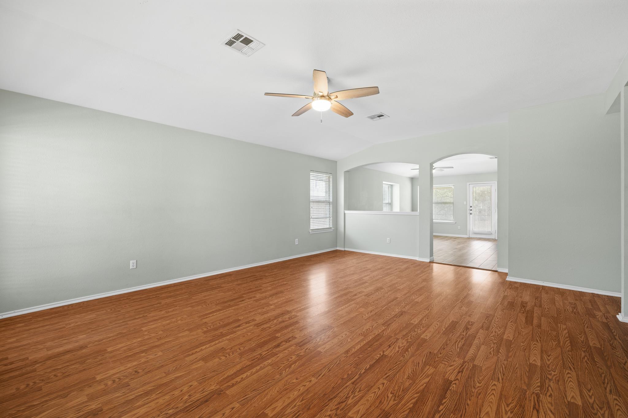 3233  Winding River Trl, photo 7