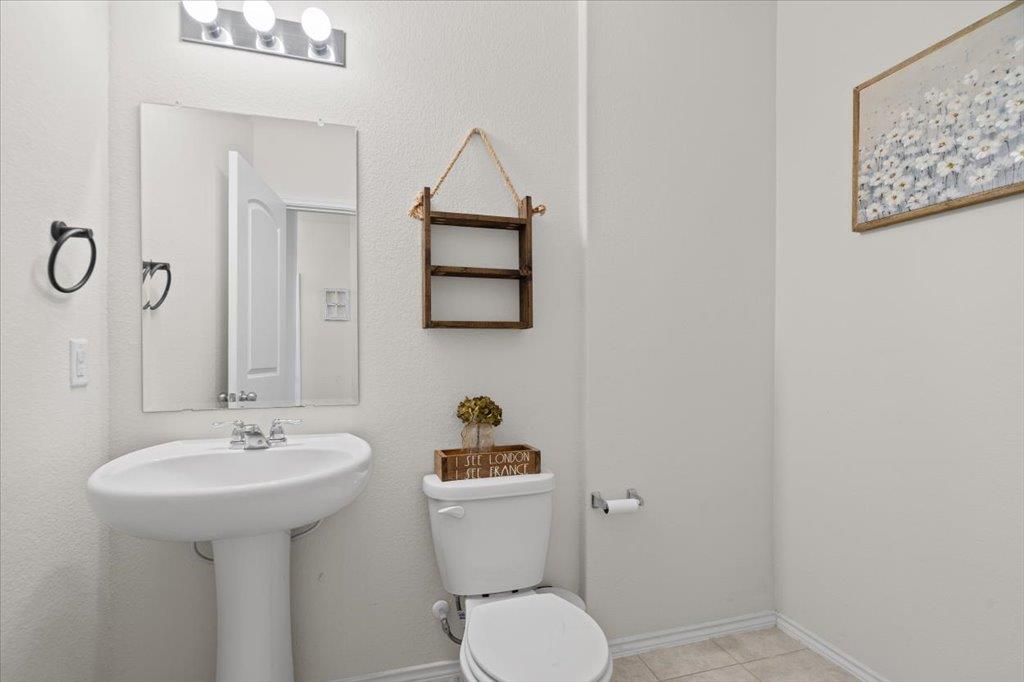 404  Perryville Loop, photo 10