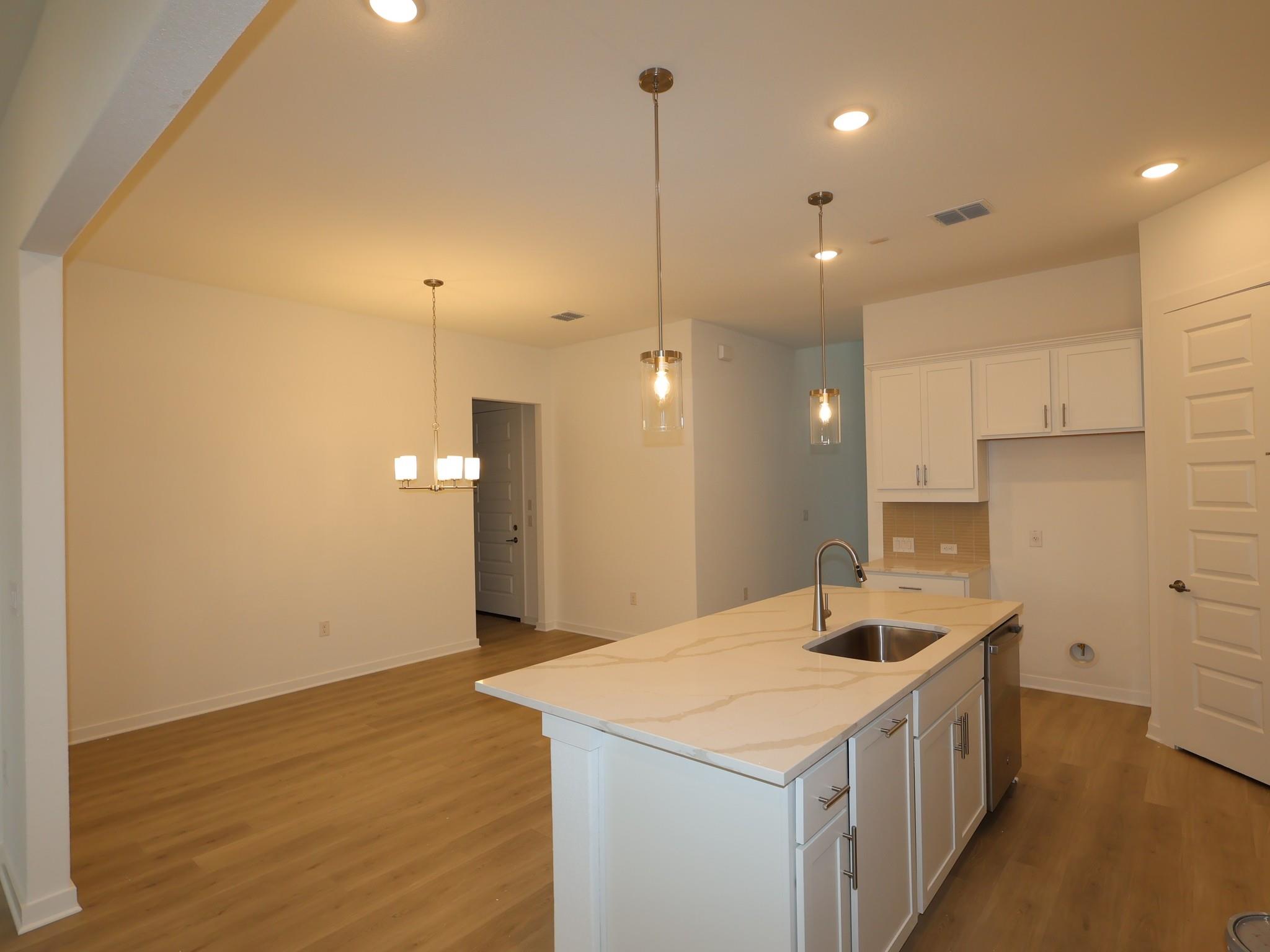 804  Corvallis Dr, photo 7