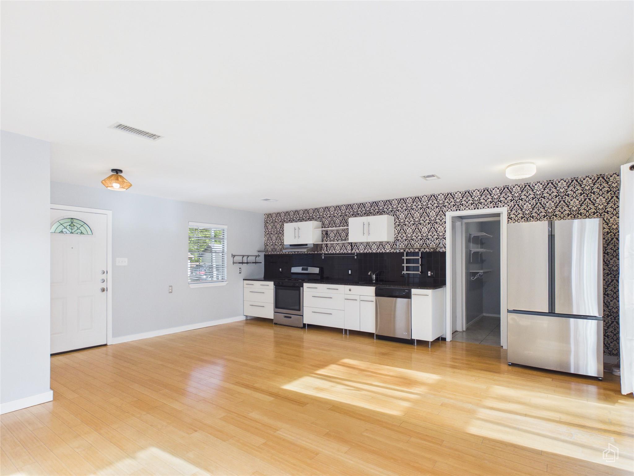 4907  Manchester Cir, photo 7