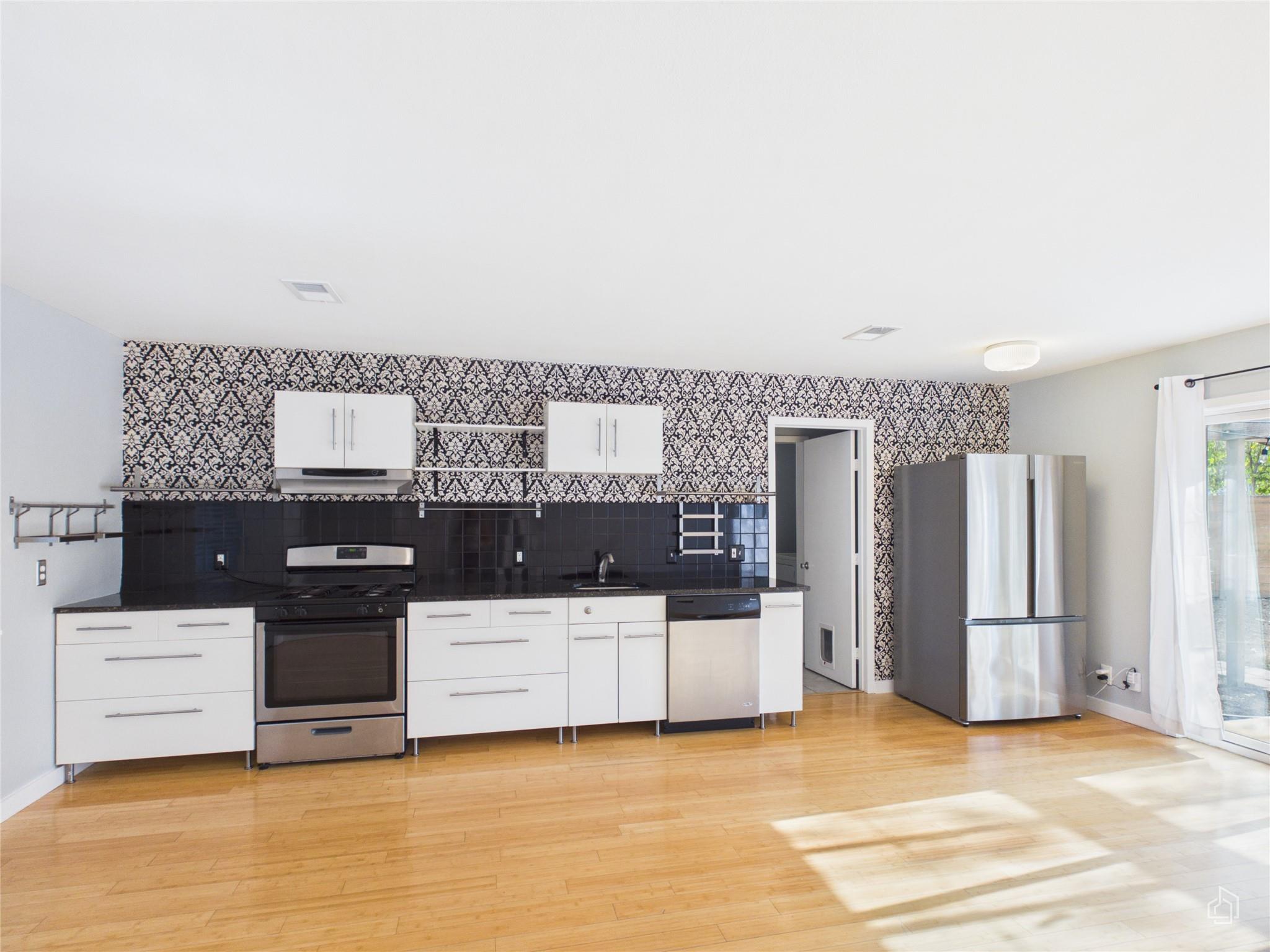 4907  Manchester Cir, photo 9