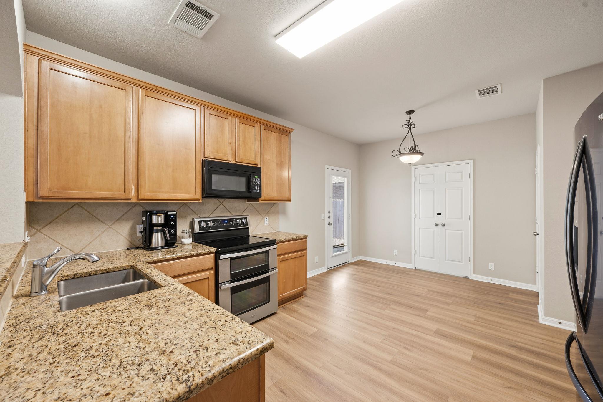 19104  Leigh Ln, photo 5