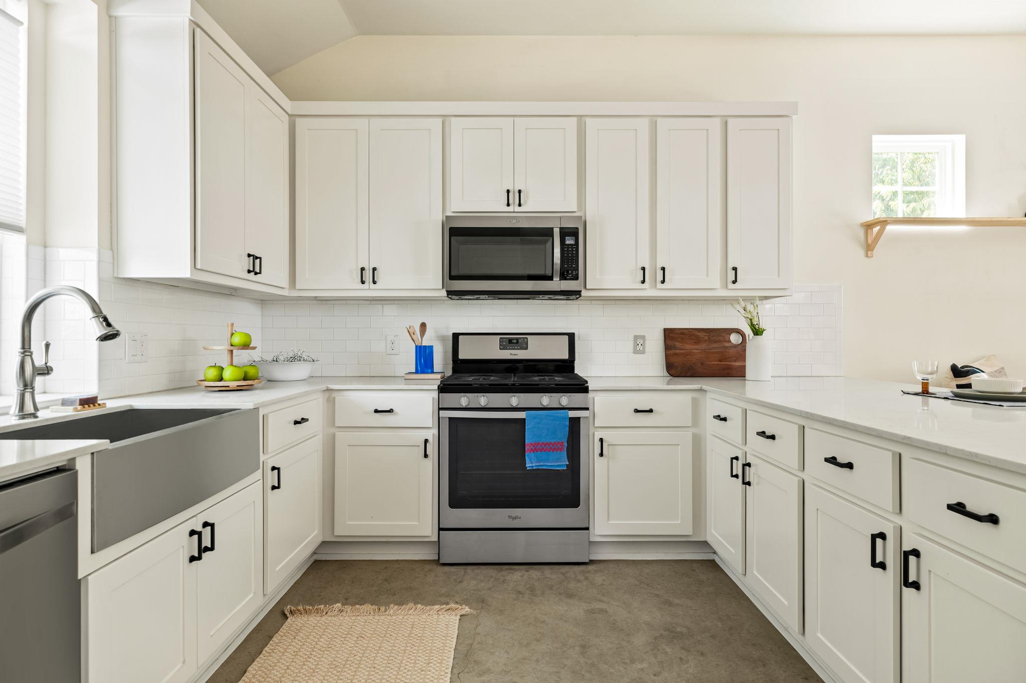 1176  Lott Ave, photo 11