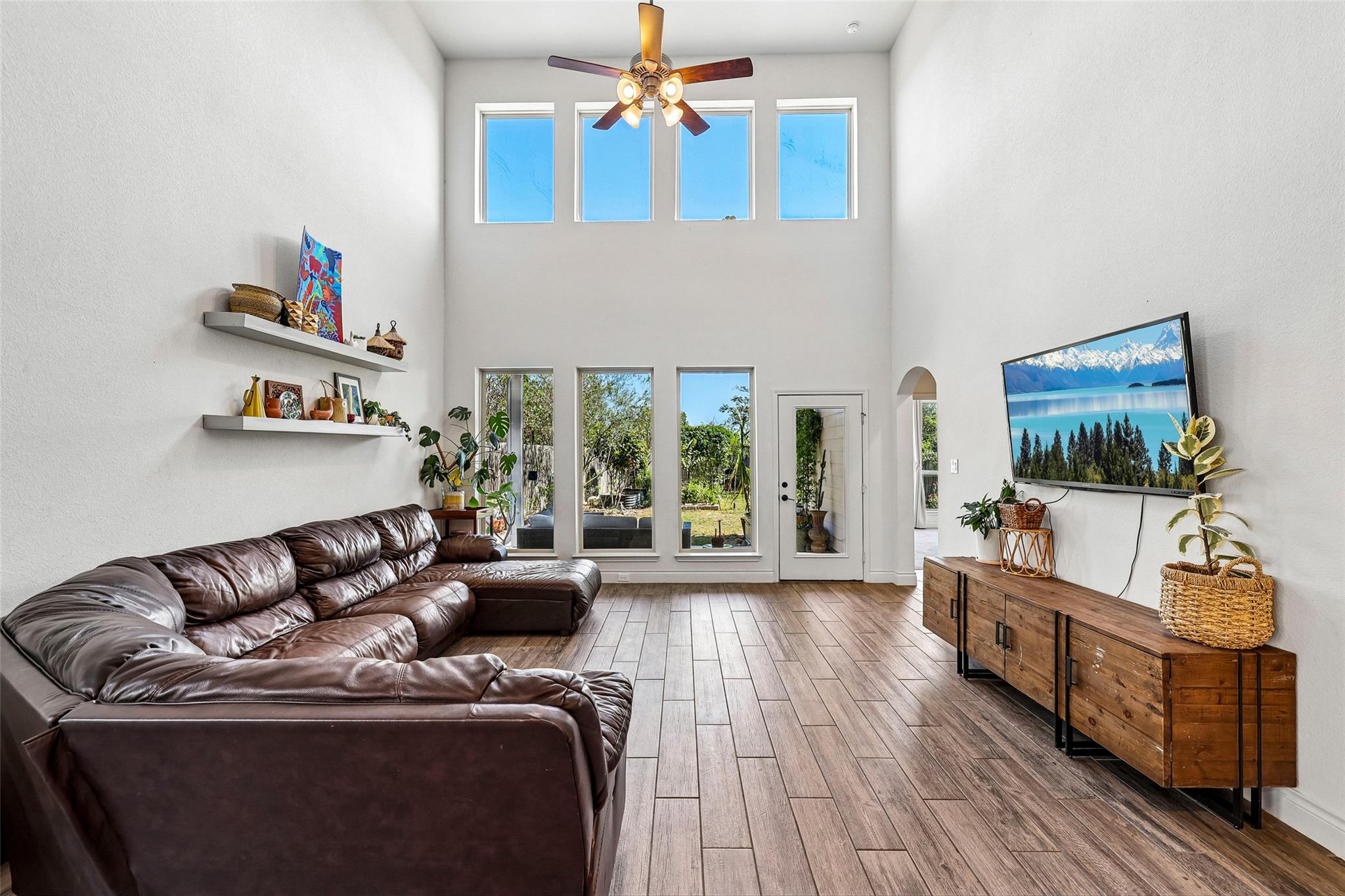 317  Lacey Oak Loop, photo 5