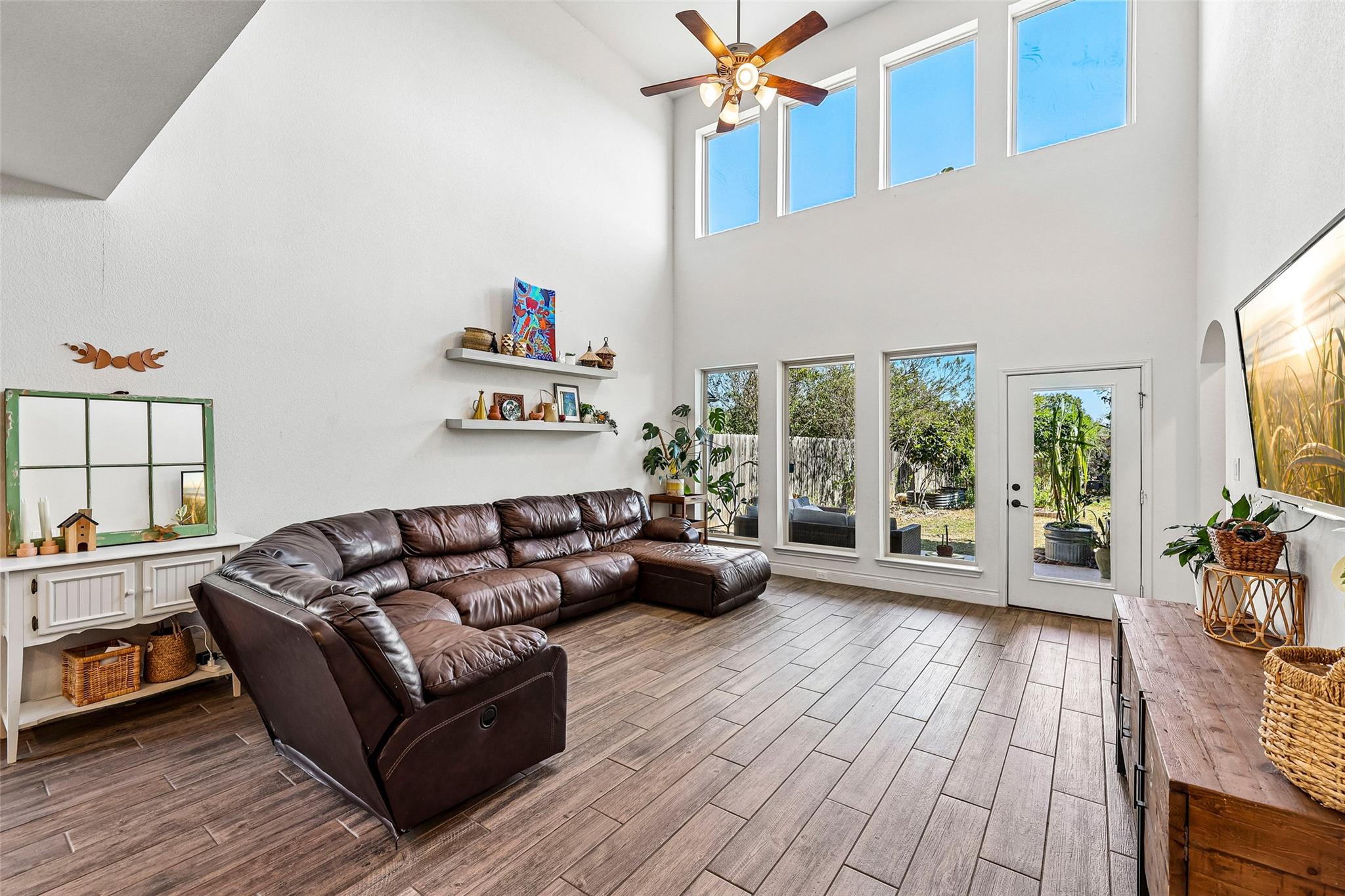 317  Lacey Oak Loop, photo 6