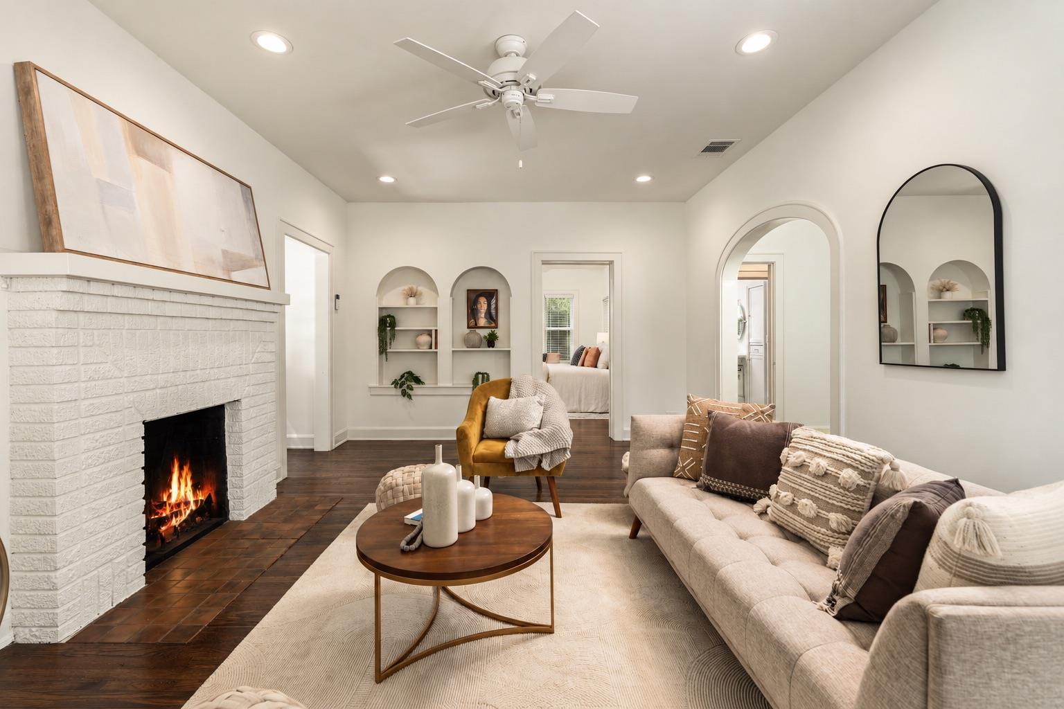 1612  Travis Heights Blvd, photo 8