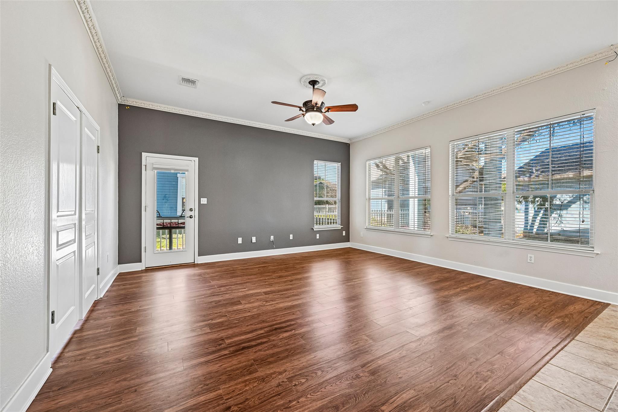 6025  Hartson None, photo 10