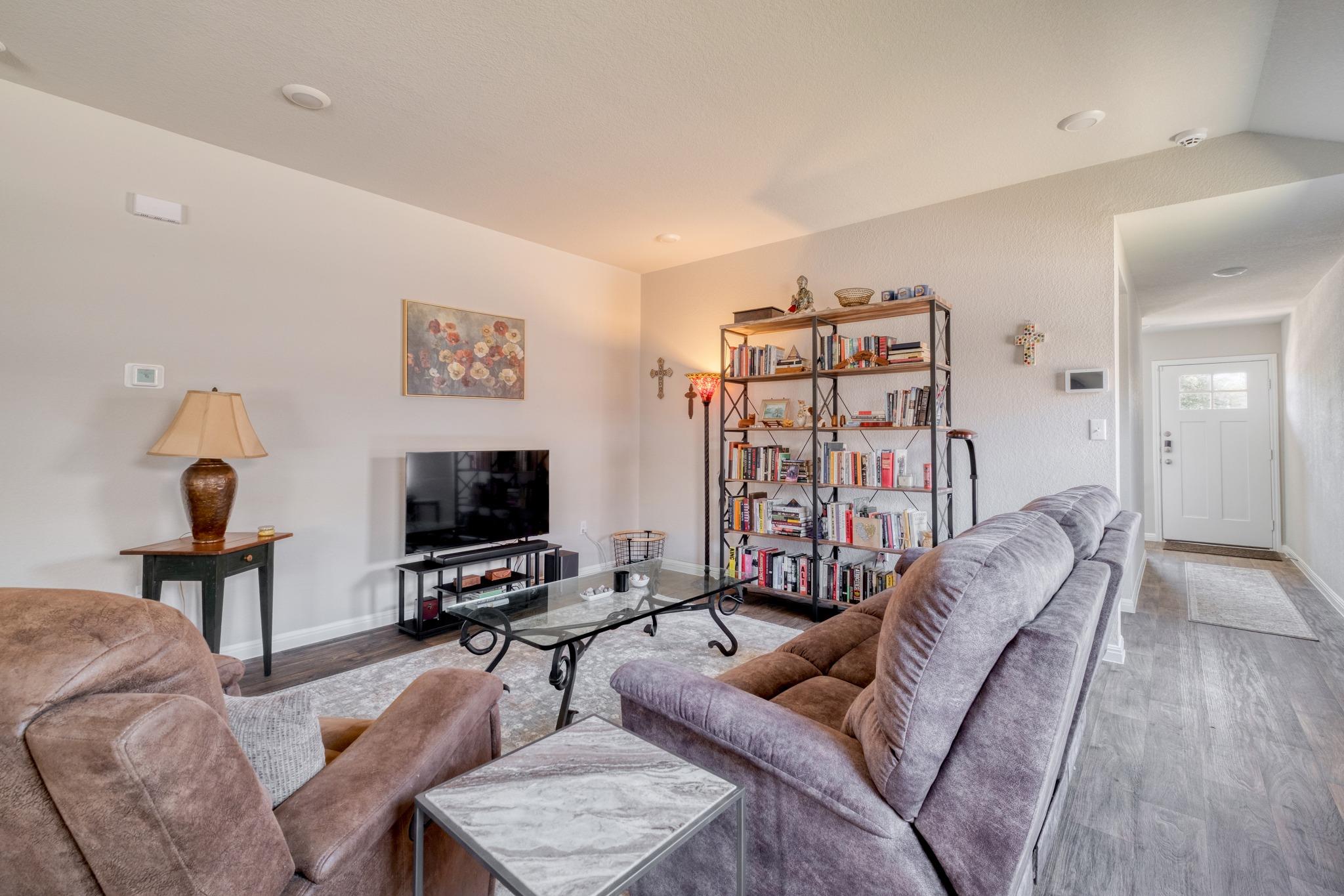 223  Tributary Way, photo 6