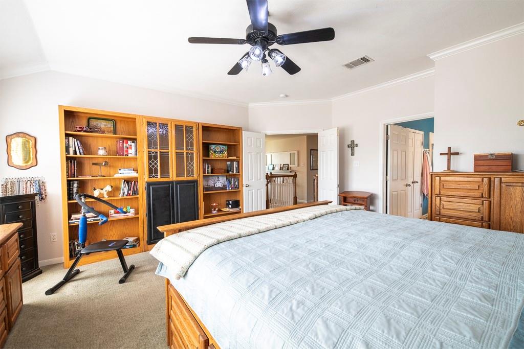 232  Village Commons Blvd, photo 4