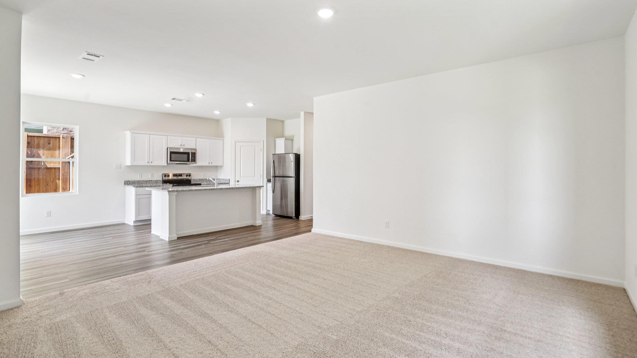 108 Mullen Way photo 5