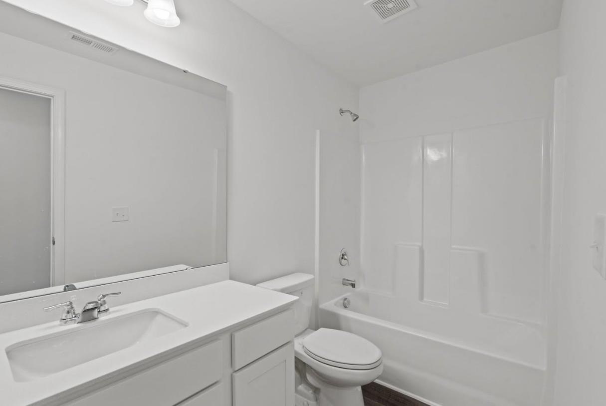 316 Sieders St photo 10