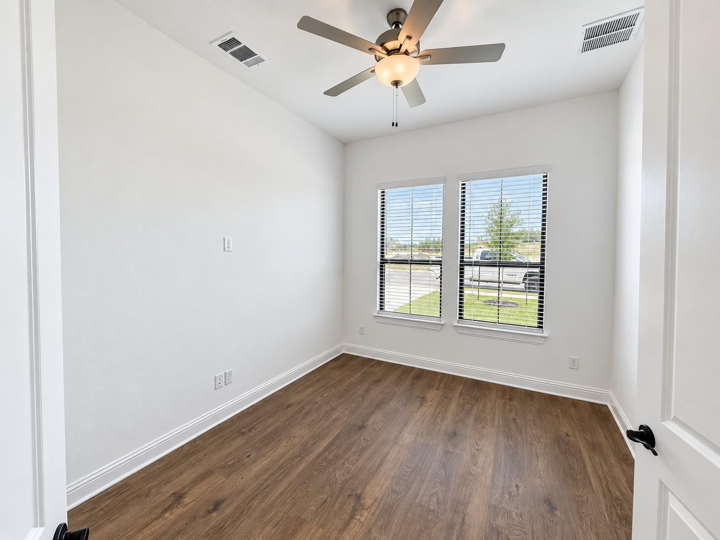 201  Archway Ln, photo 12