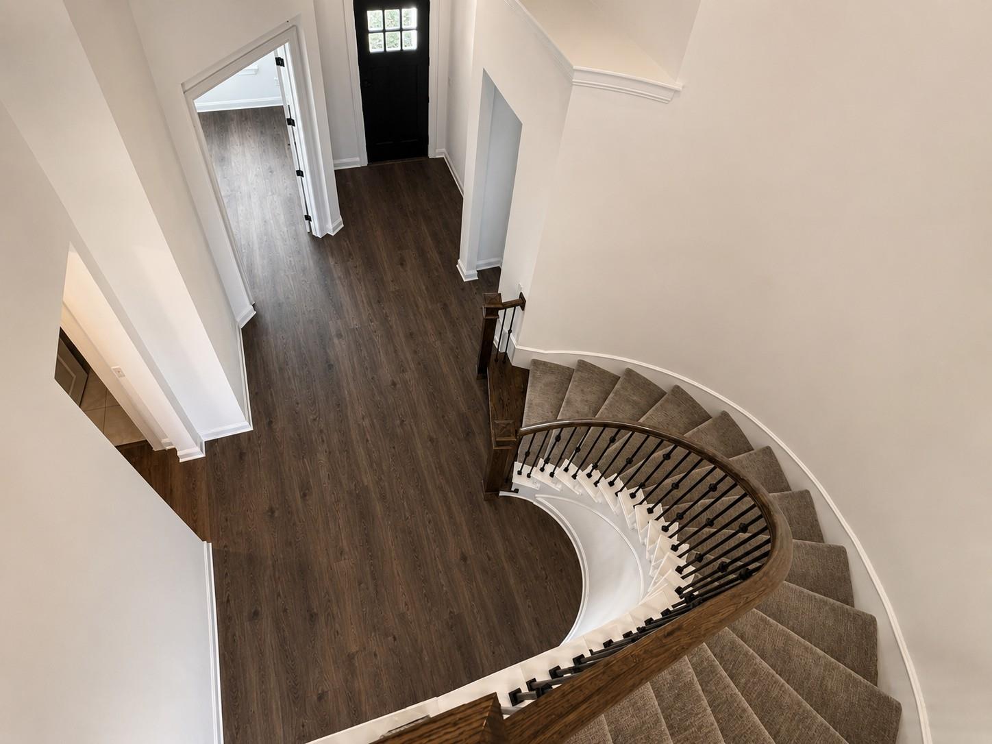 201  Archway Ln, photo 4