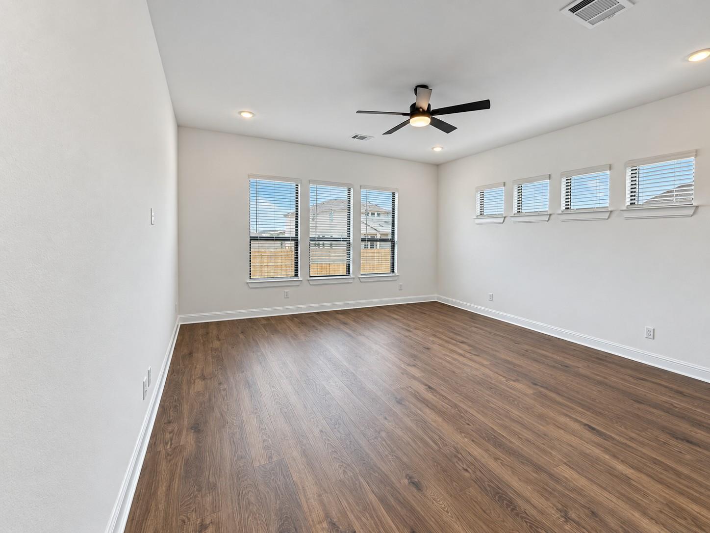 201  Archway Ln, photo 8